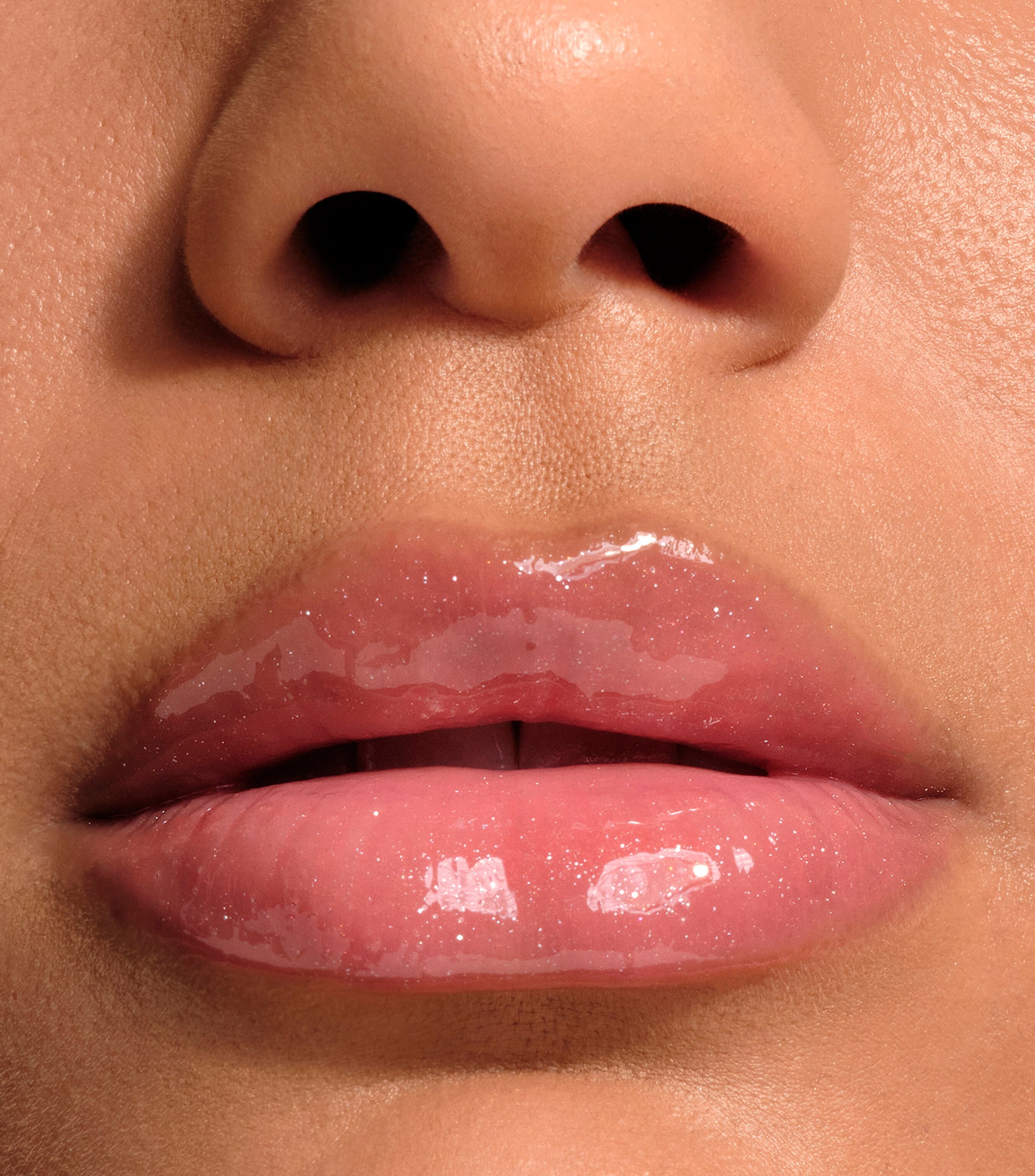 Armani Prisma Glass Icy Plumper Lip Gloss ROSEWOOD FROST Image 6