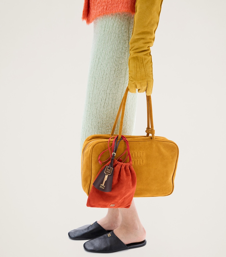 Suede Beau Top-Handle Bag F0R55 Image 5