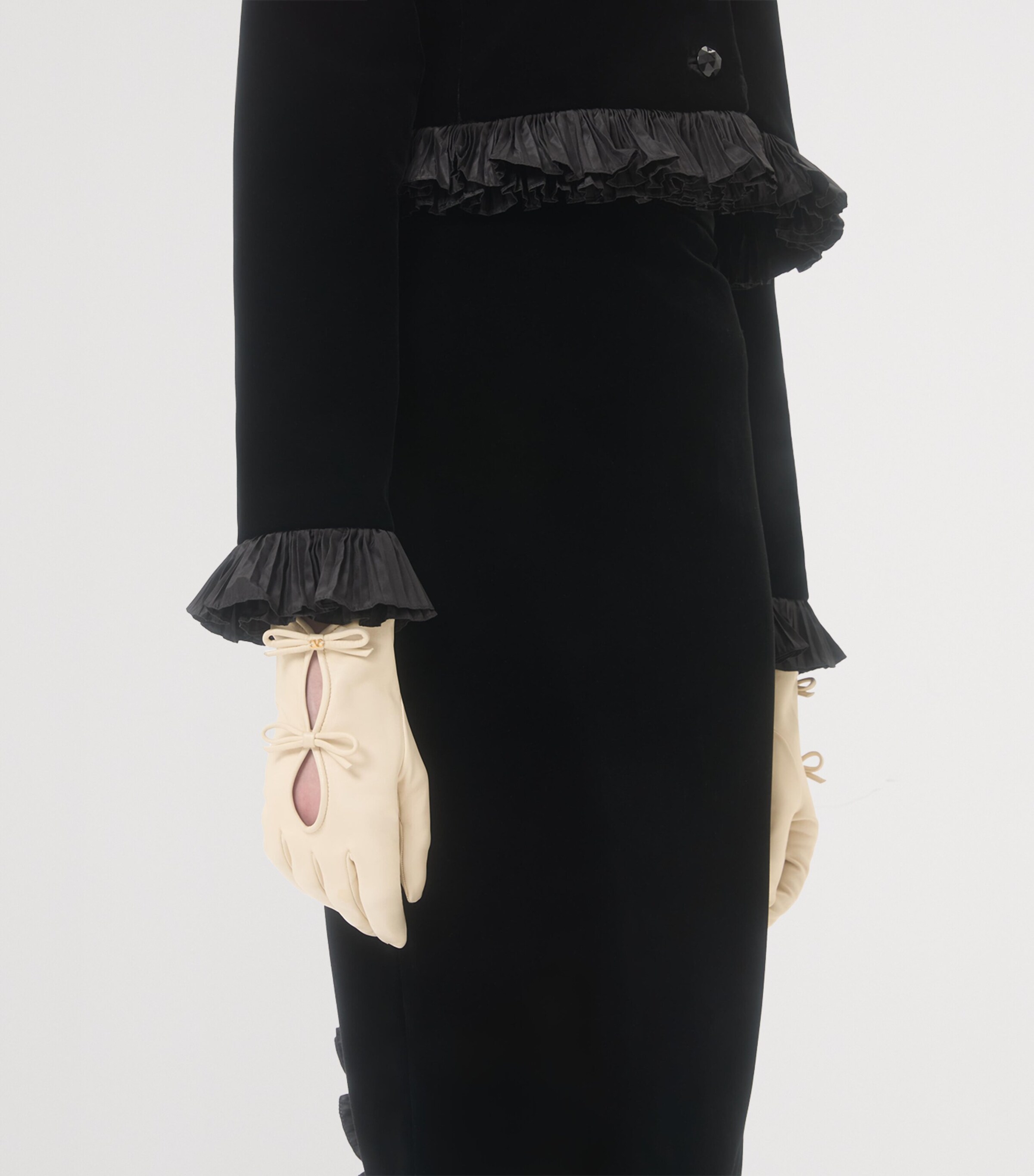 Valentino Garavani Leather VLogo Signature Gloves Cbr Image 3