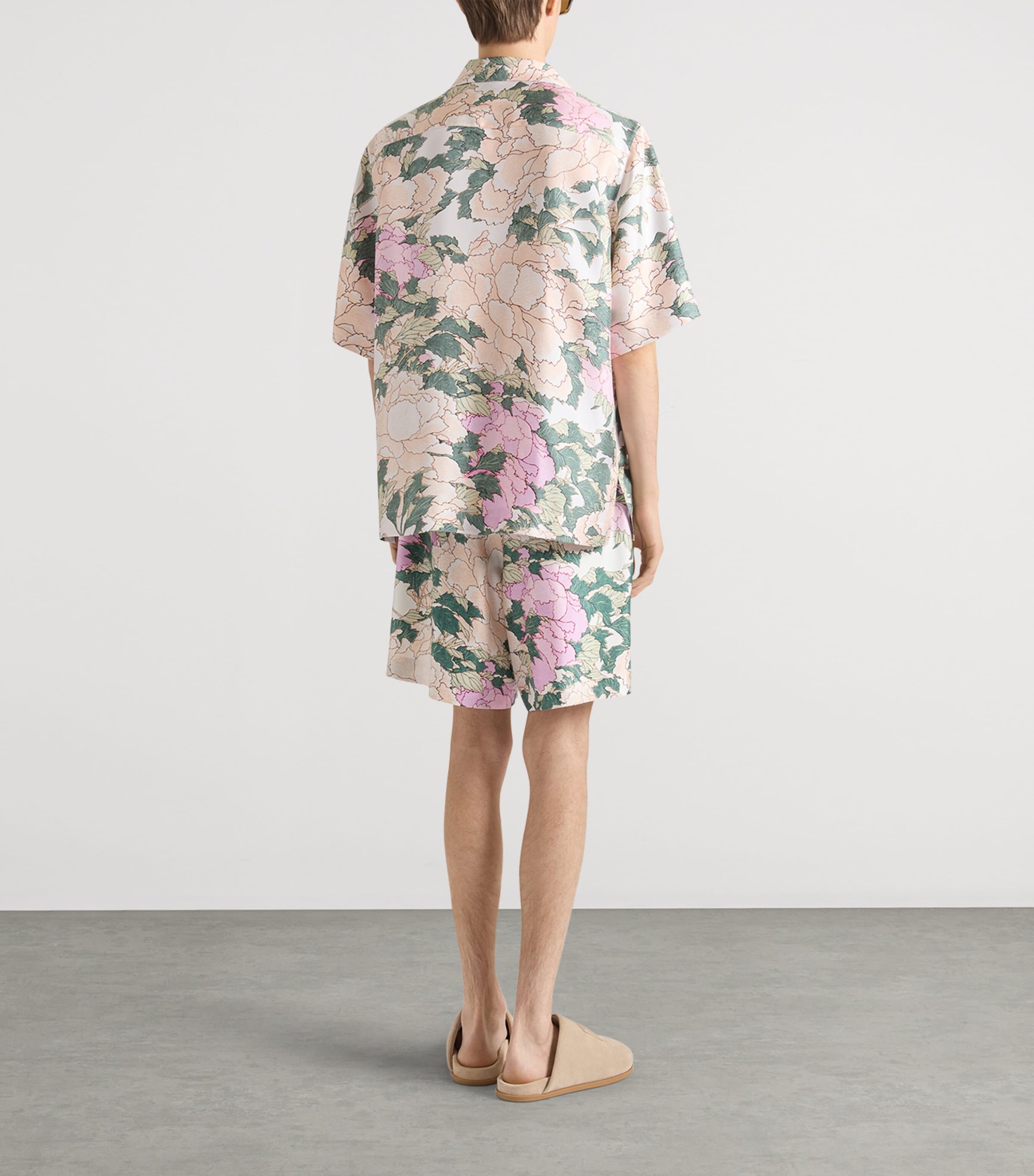 Givenchy Mens Silk Floral Shorts Image 3