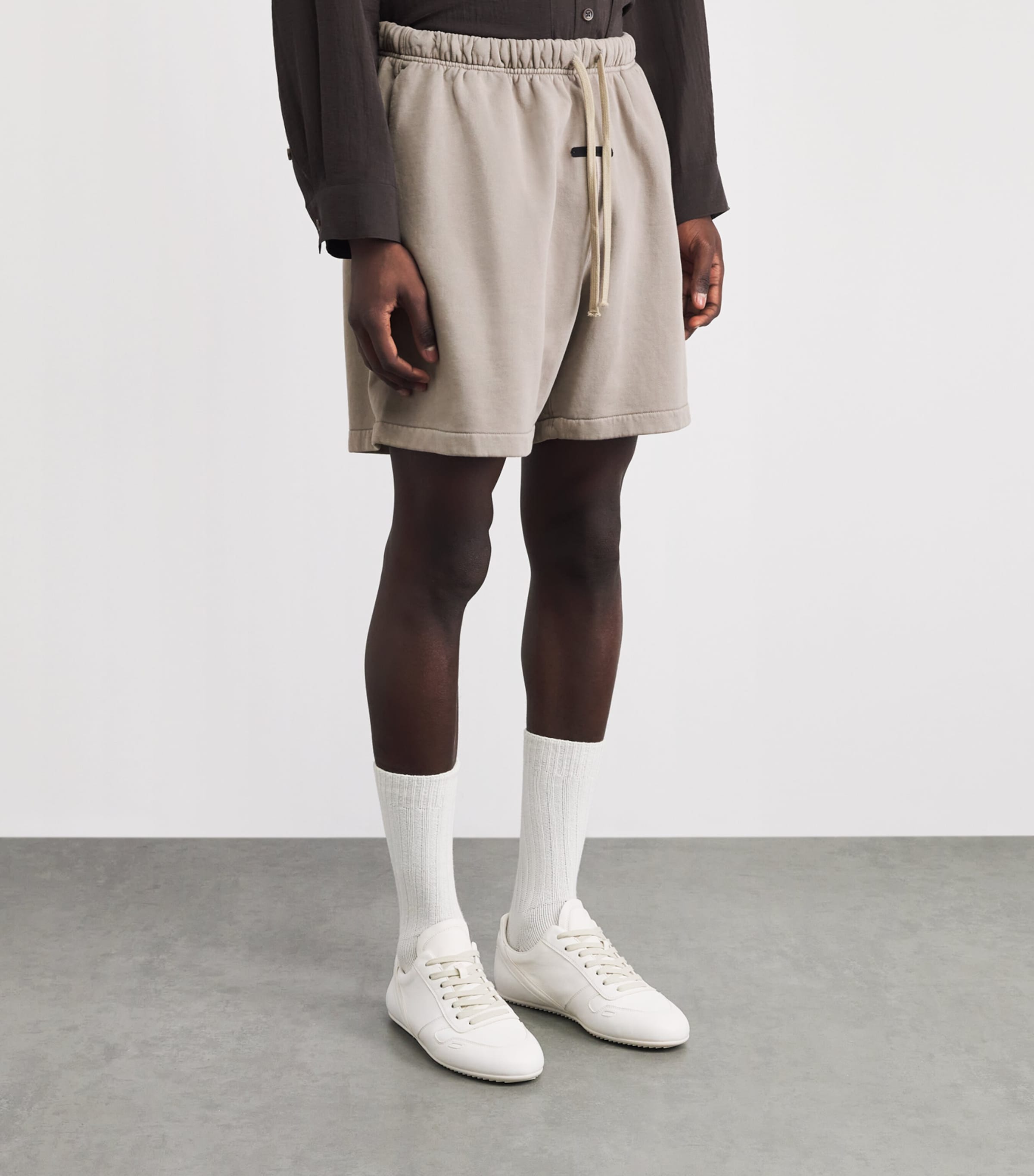 FEAR OF GOD ESSENTIALS Mens Cotton Logo Sweat Shorts Faded Seal Image 4