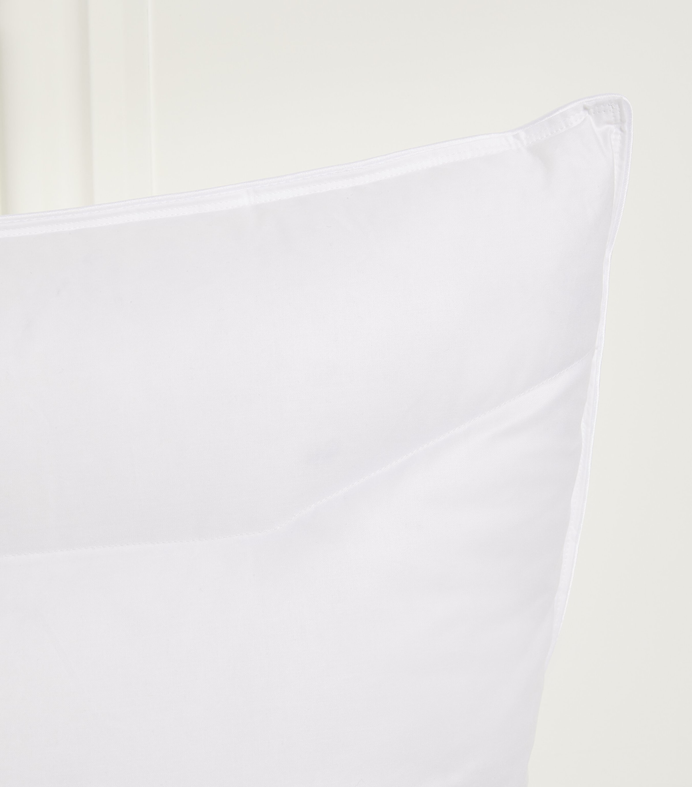 Brinkhaus Sapphire 90% Goose Down Pillow (50cm x 90cm) White Image 3