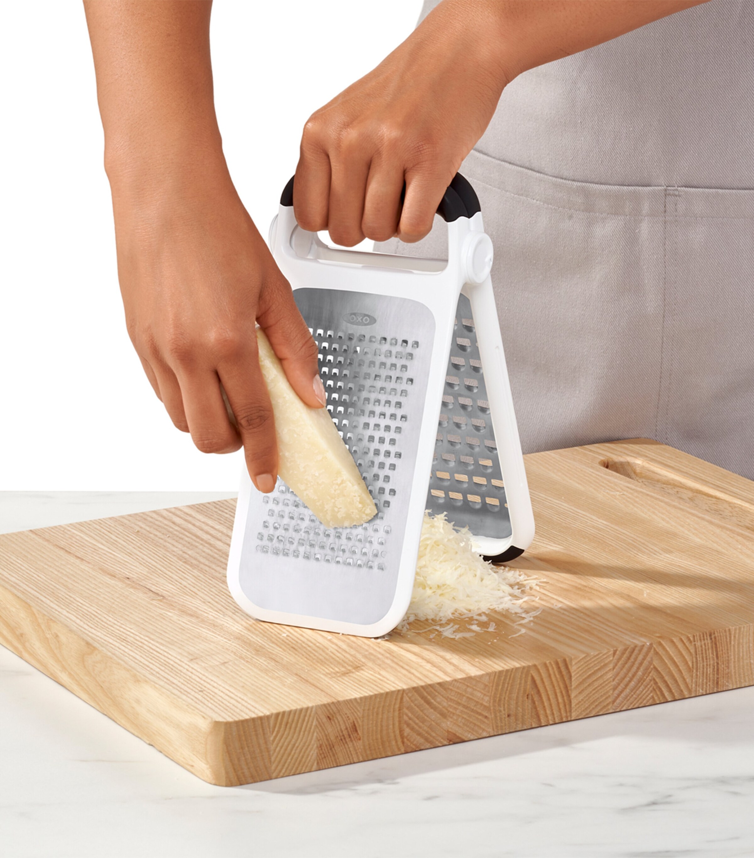 Good Grips Etched Two-Fold Grater WHITE/BLACK/SILVER Image 3