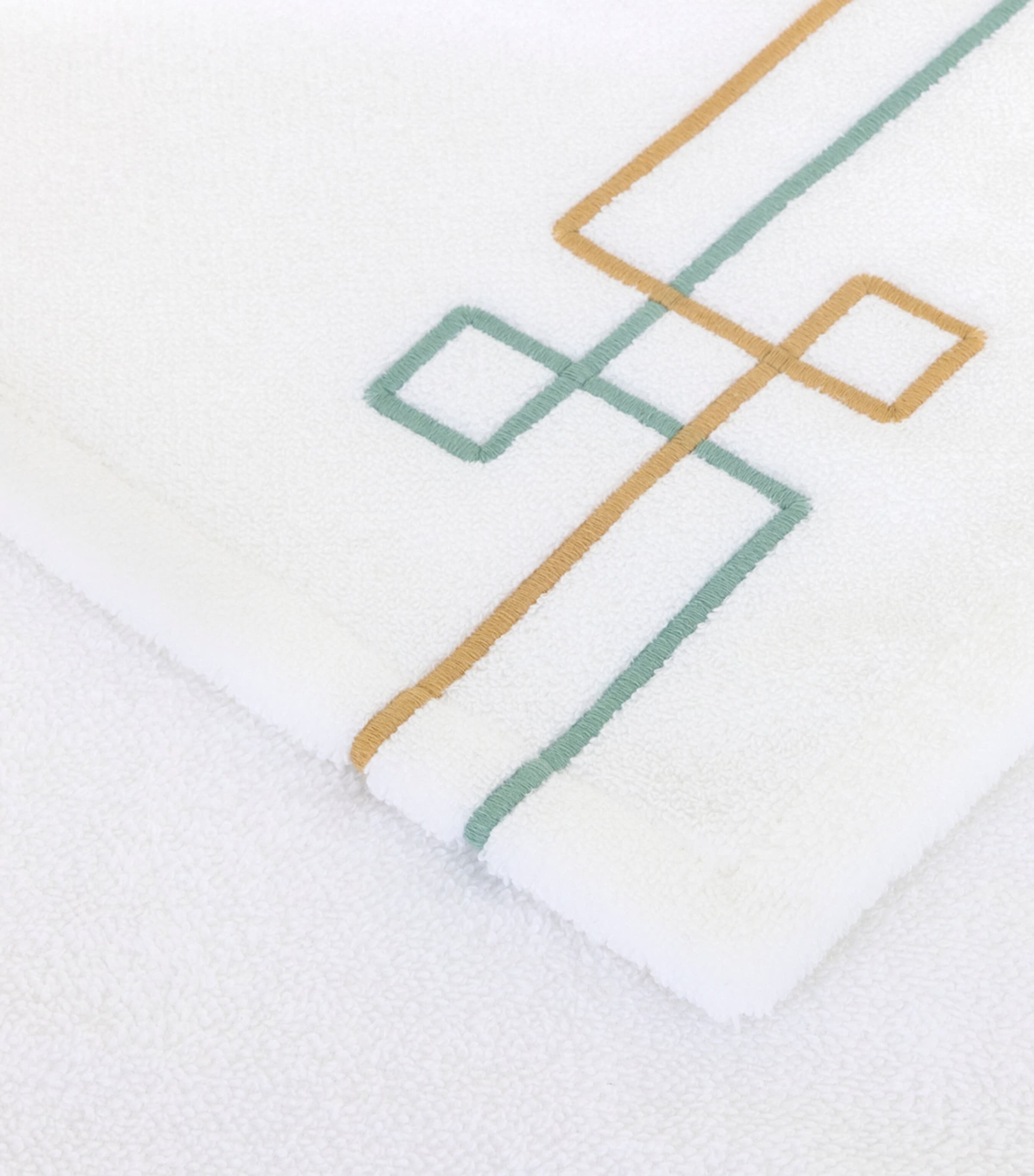 Yves Delorme Villa Hand Towel (55cm x 100cm) White Image 4