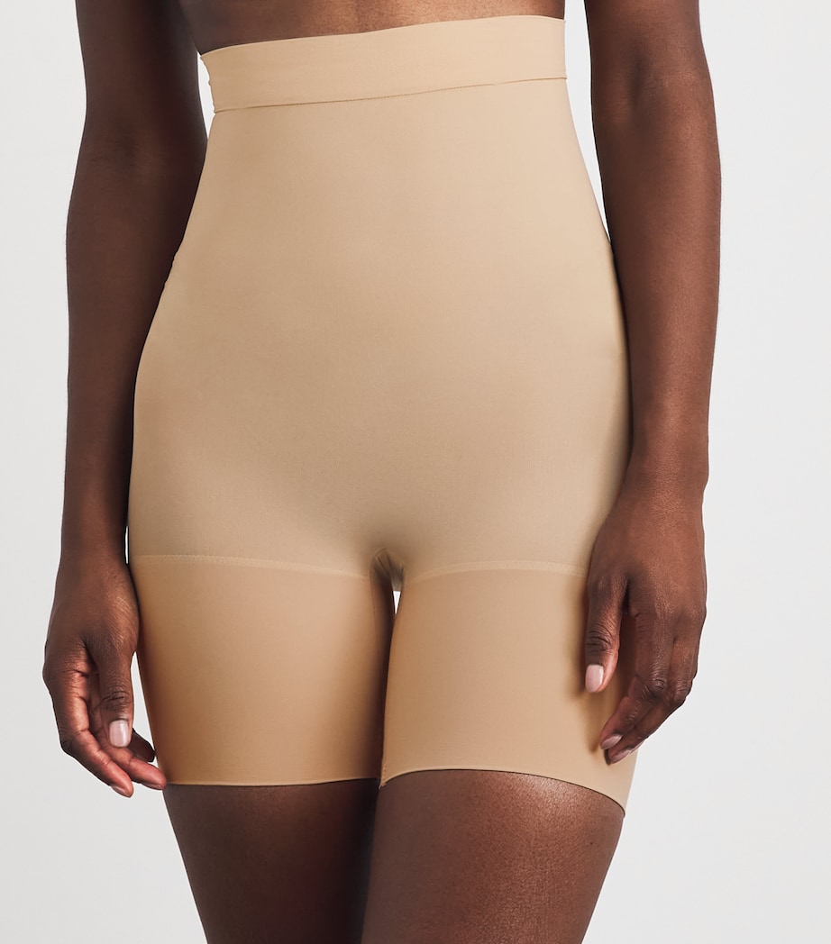 Skims Womens Seamless Sheer Mid-Thigh Shorts Clay Image 2