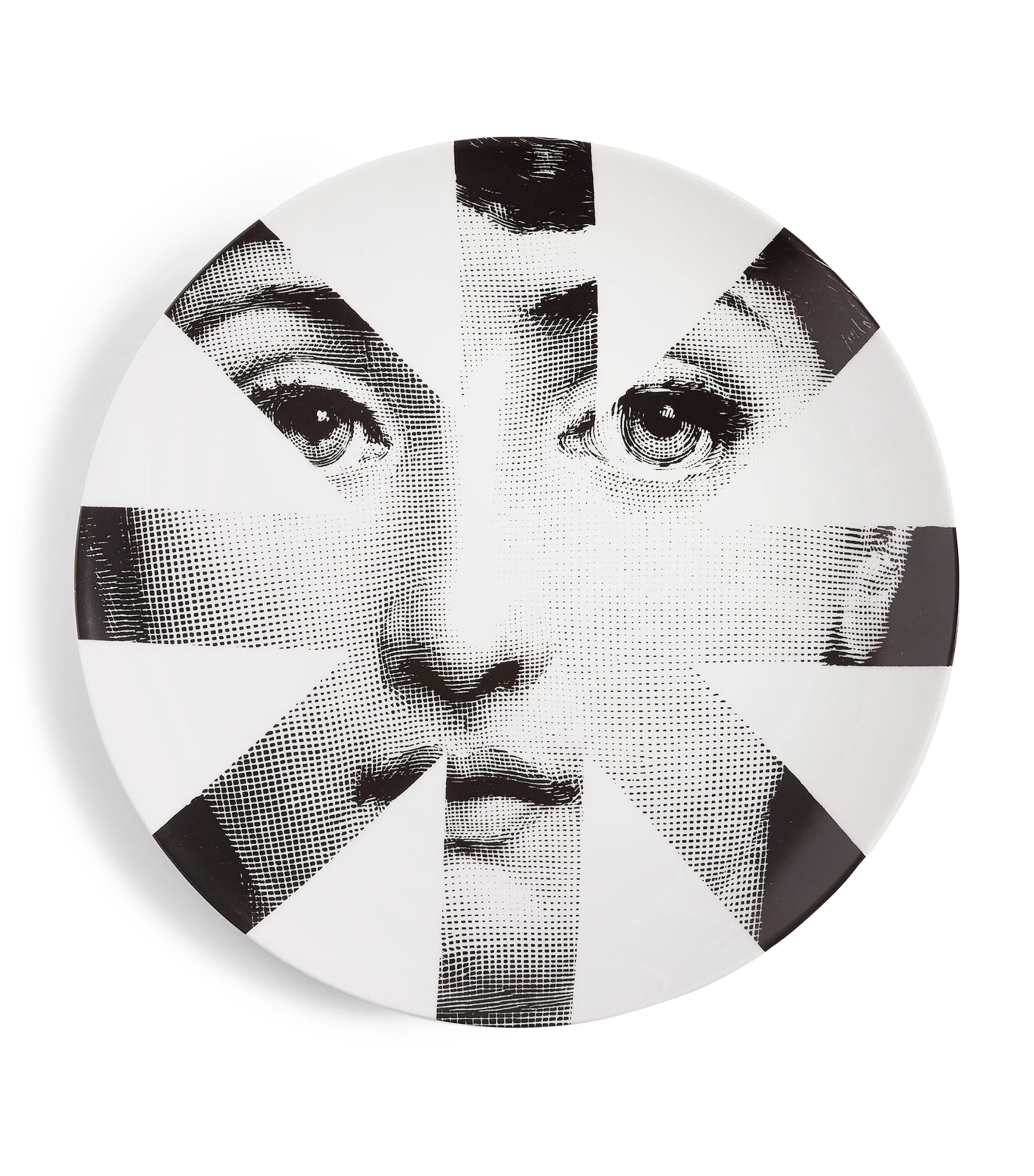 Fornasetti Tema e Variazioni No. 48 Wall Plate (26cm) | Home Accessories | Wall Plates | Designers | Fornasetti