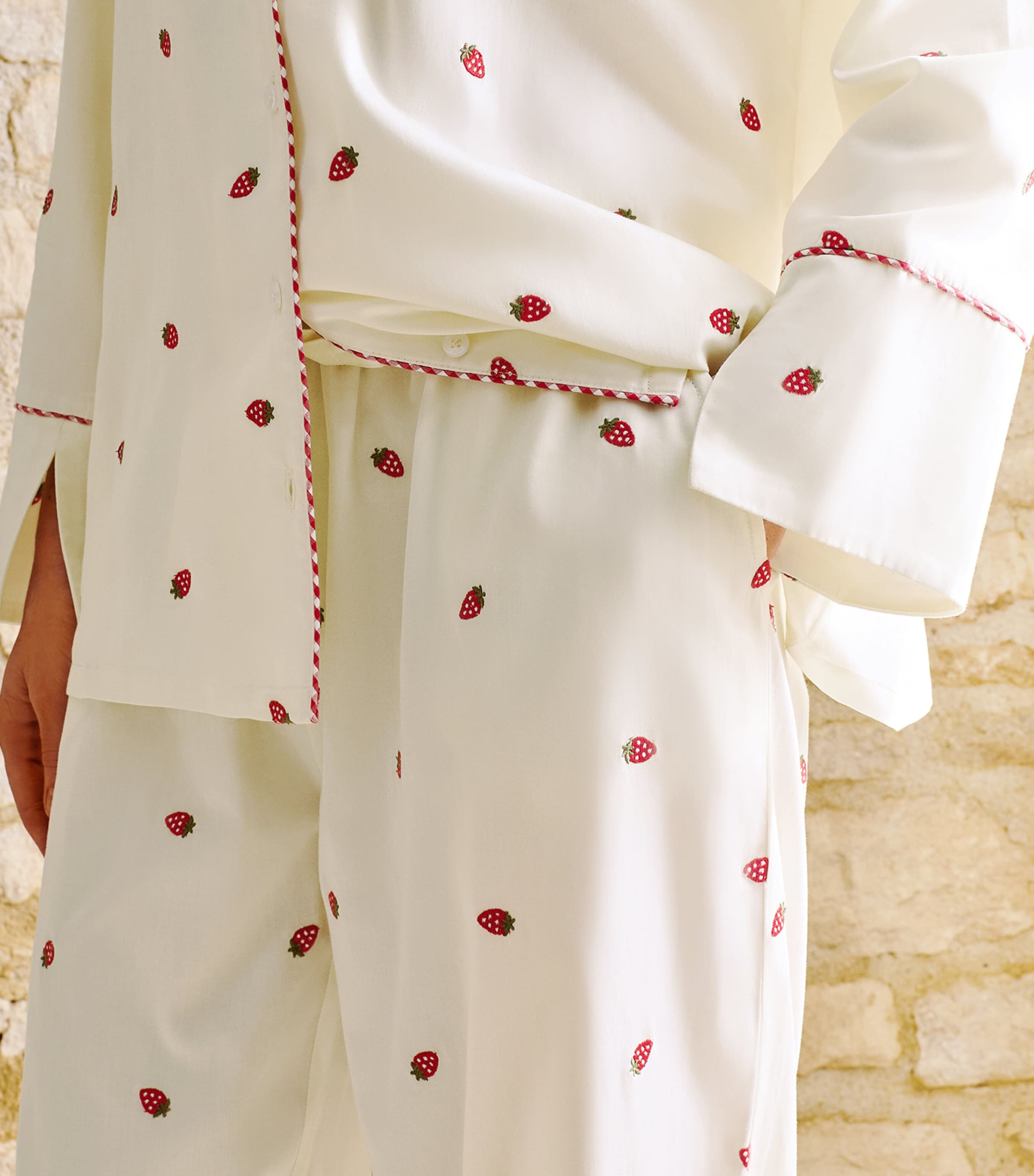 Christy x Wimbledon Strawberry Pyjama Set (Extra Large) White Image 6