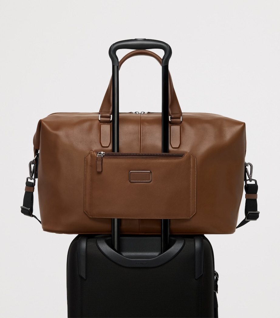 Tumi Leather Nelson Duffle Bag (52cm) Cognac Bombe Image 5