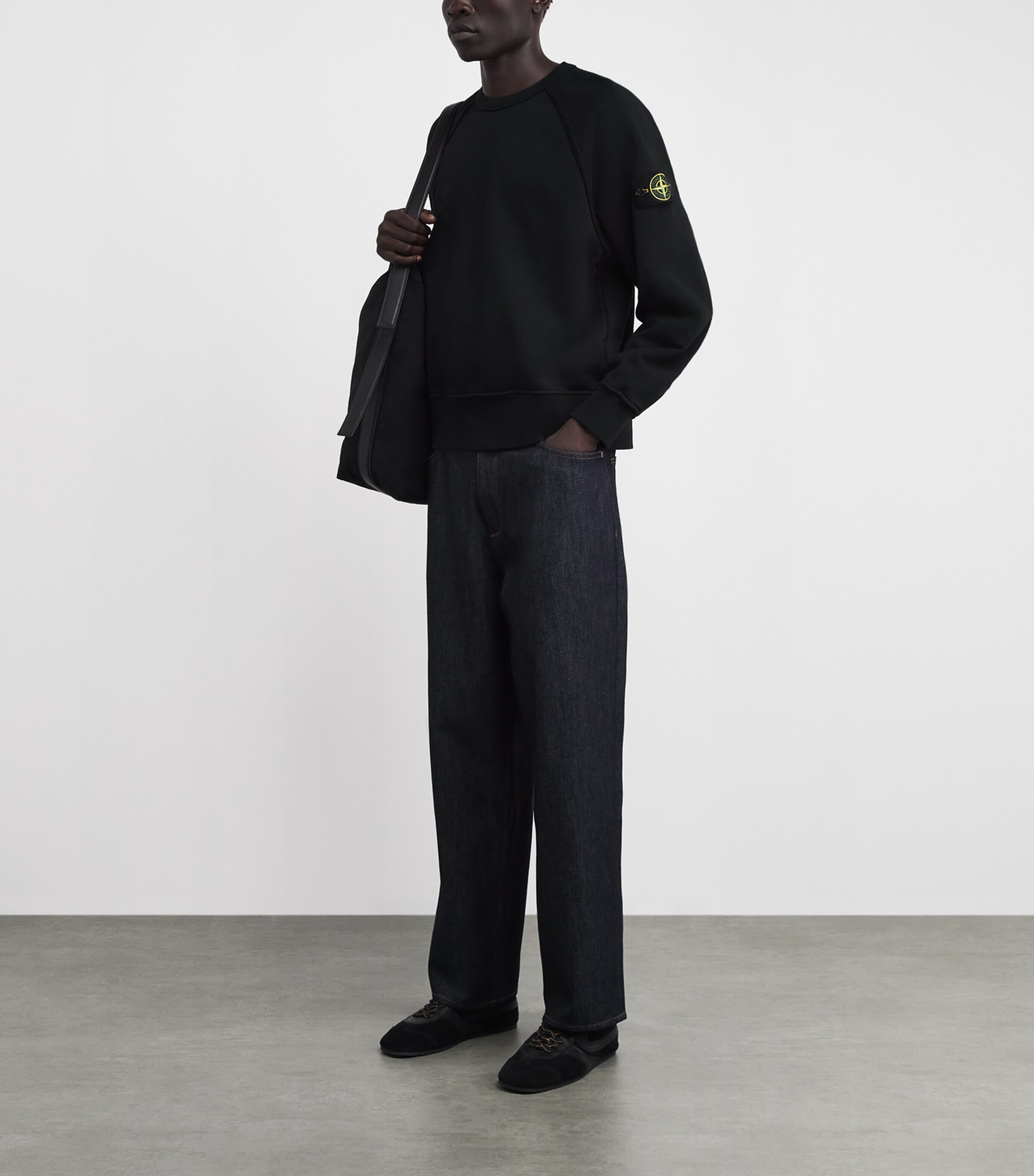 Stone Island Mens Organic Cotton Raglan-Sleeve Sweatshirt Image 2