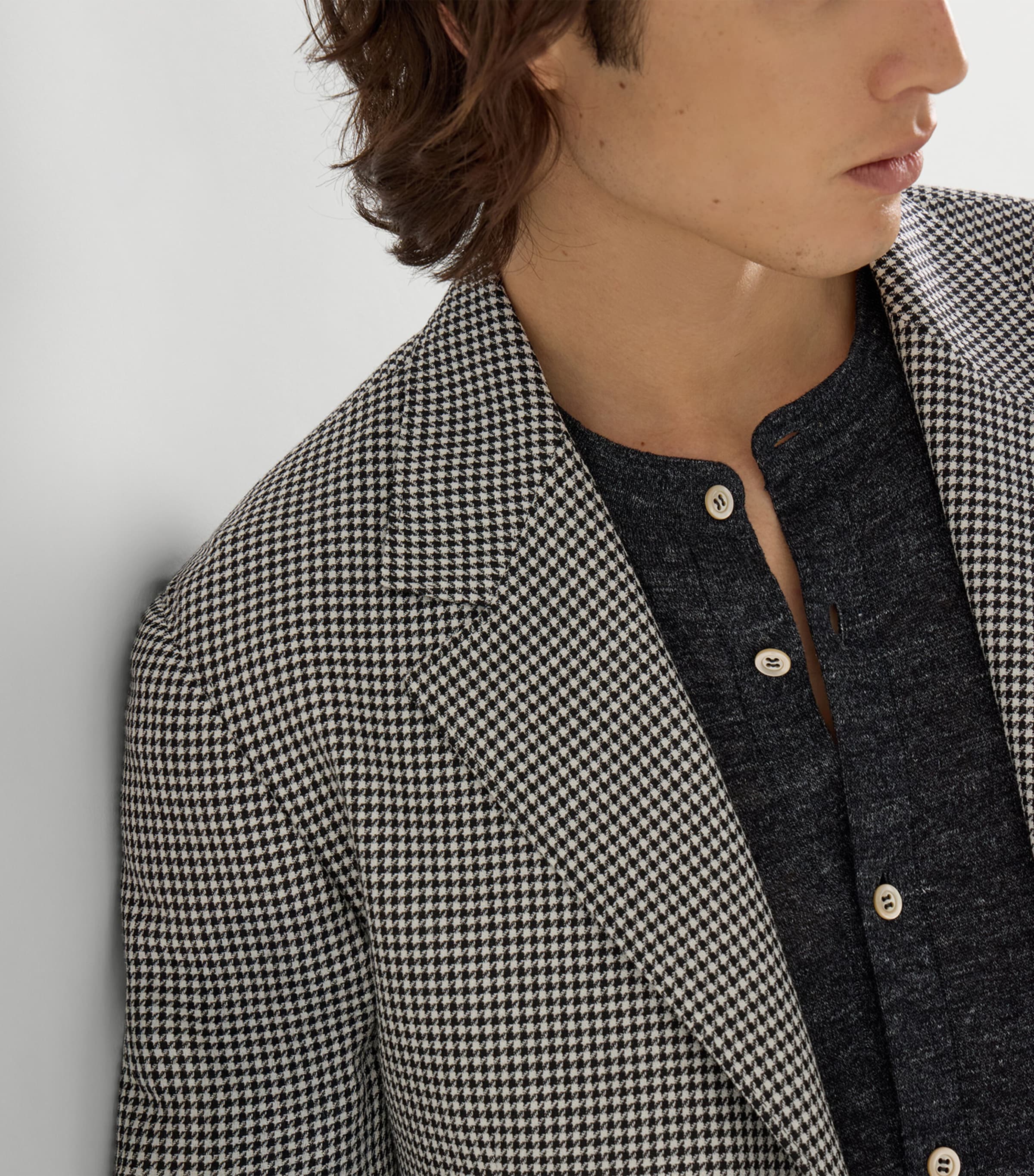 Virgin Wool-Blend Houndstooth Deconstructed Blazer C004 Image 6
