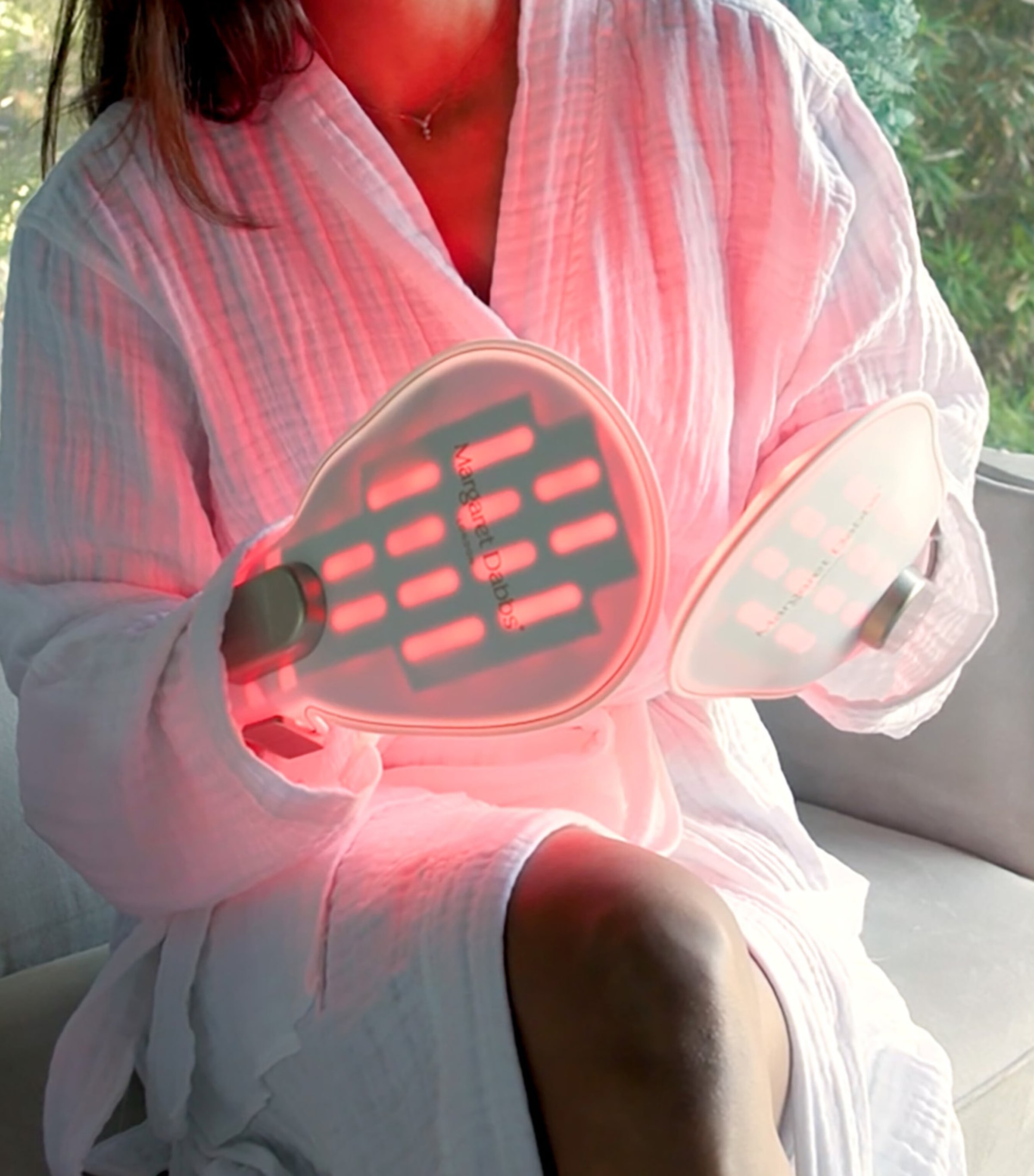 Margaret Dabbs London AstraeaNatura LED Hand Mitts Image 5