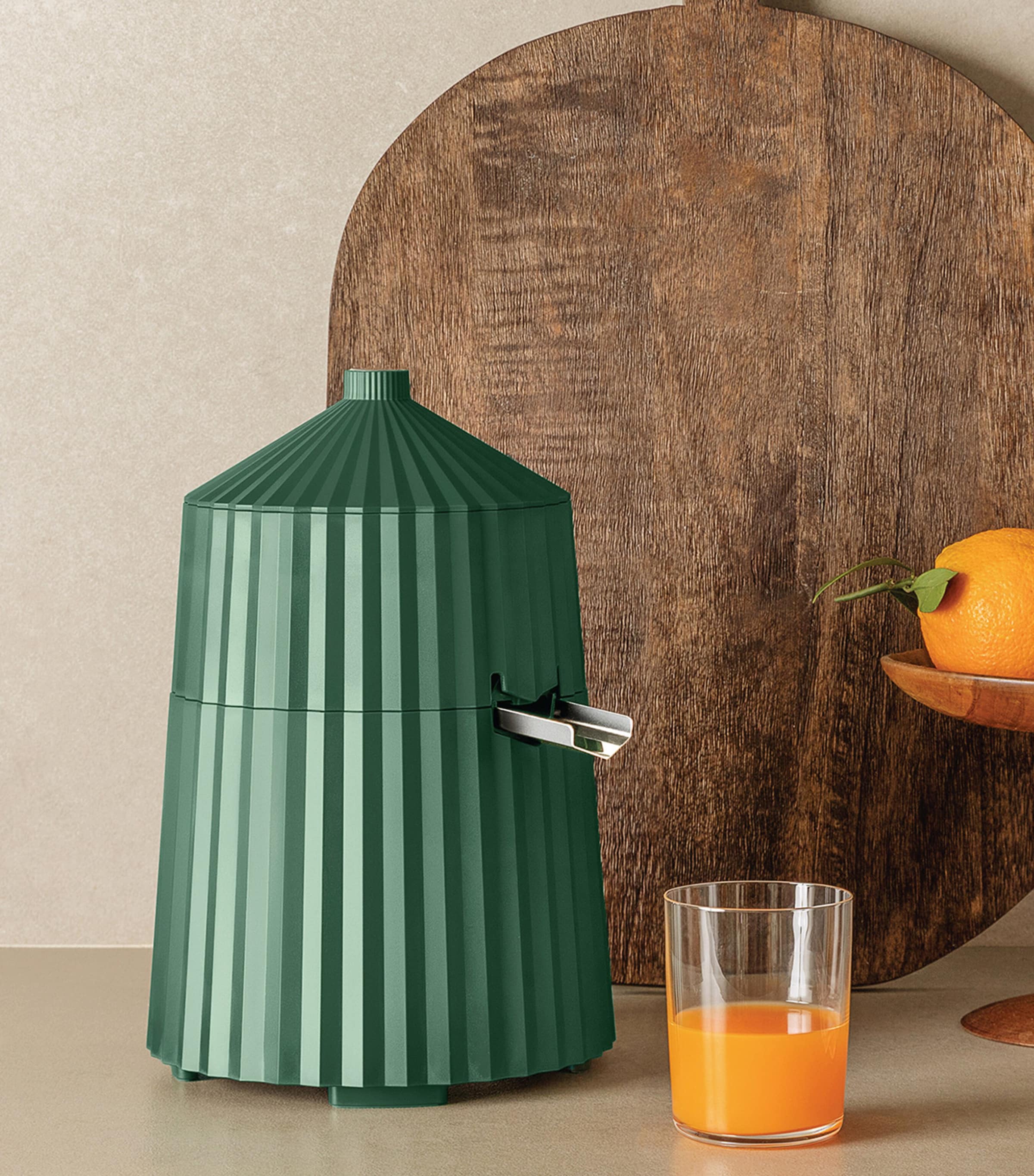 Plissé Electric Citrus Squeezer (1.8L) GREEN Image 2