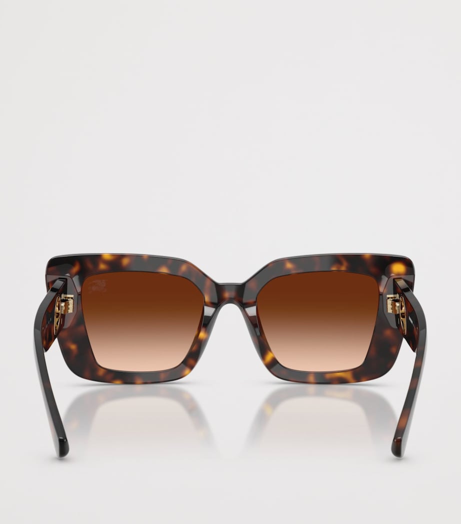 Oversized Cat Eye Sunglasses 300274 Image 4