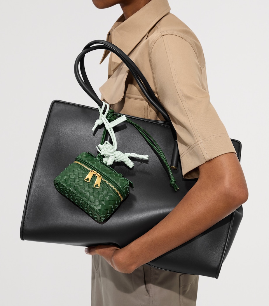 Bottega Veneta Candy Lambskin Intrecciato Bang Bang Pouch Image 2