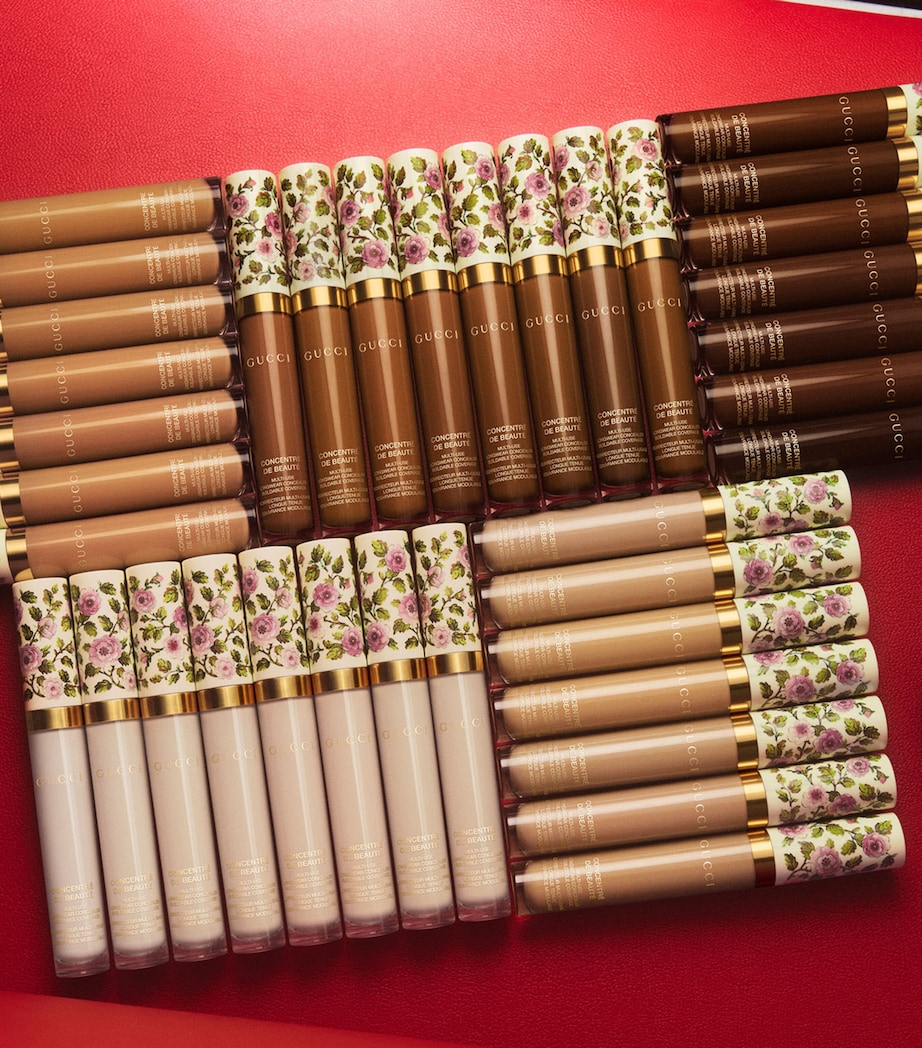 Concentré De Beauté Liquid Concealer 25N Image 7