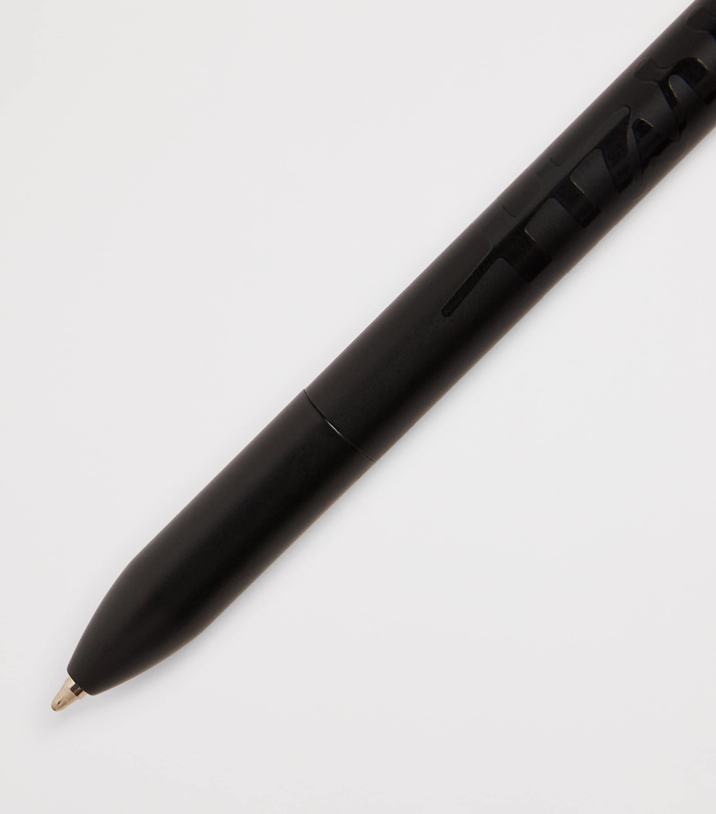 Logo Pen BLACK Image 3