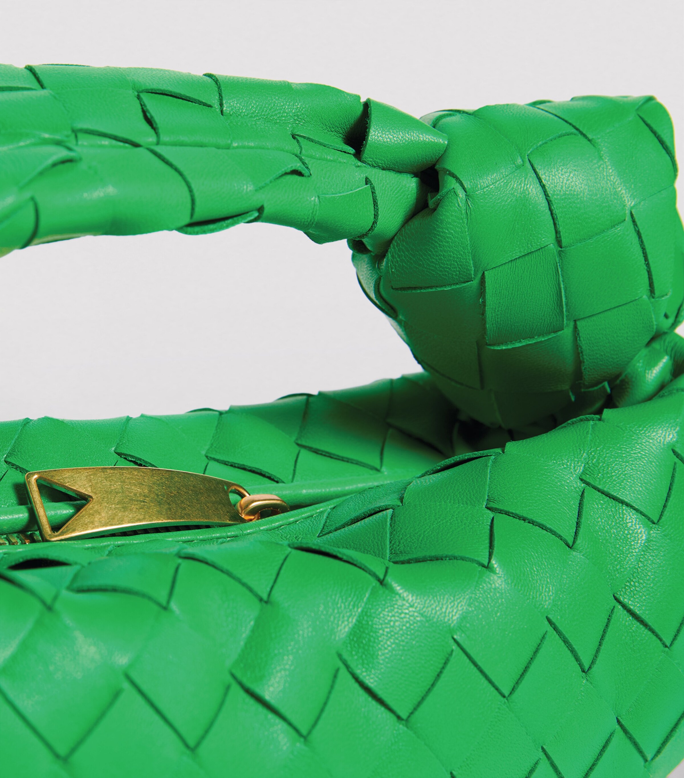 ハンドバッグ BOTTEGA VENETA ARMY GREEN NAPPA LEATHER MINI JODIE HANDBAG Bottega Veneta Mini Jodie Bag | Neiman Marcus