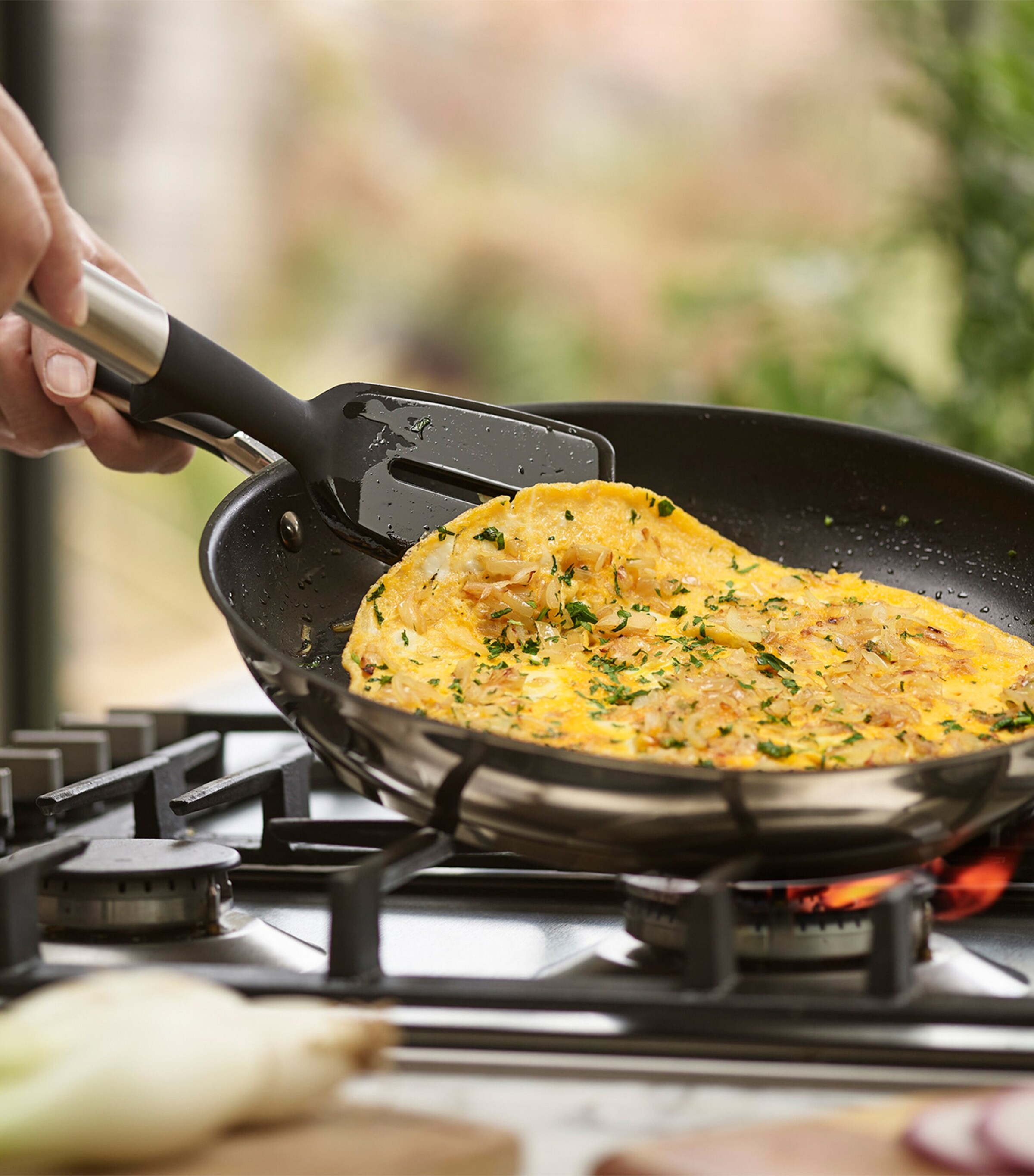 Elevate Carousel 5-Piece Utensil Set STAINLESS STEEL Image 2