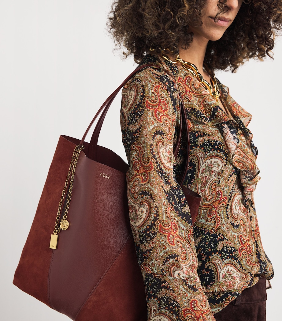 Medium Leather Spin Tote Bag CRAFTY BROWN Image 2