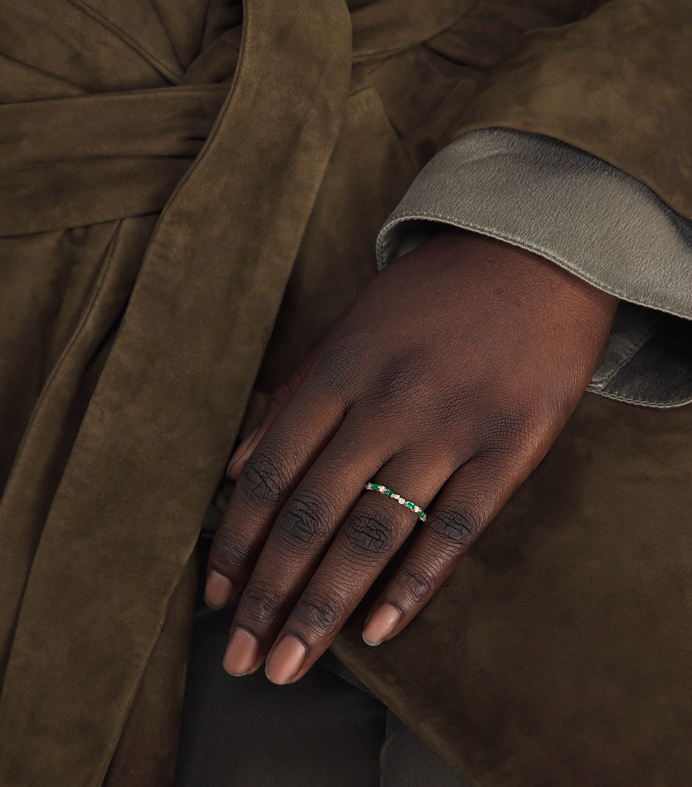 Suzanne Kalan Yellow Gold, Diamond and Emerald Thin Mix Eternity Ring Yg/emer Image 2