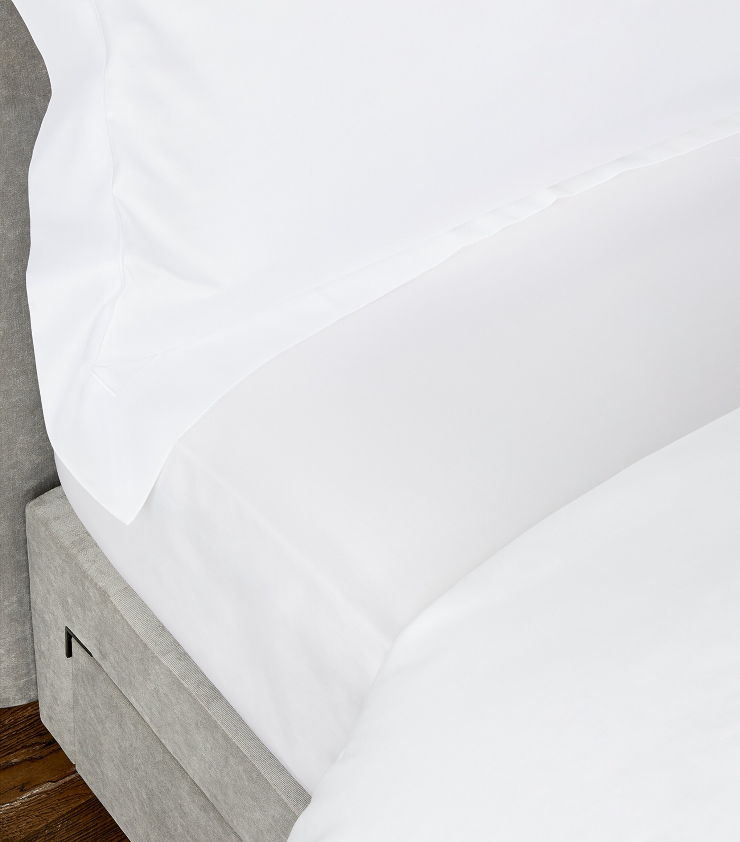 Celso De Lemos Bourdon Super King Duvet Cover (260cm x 220cm) White Image 6