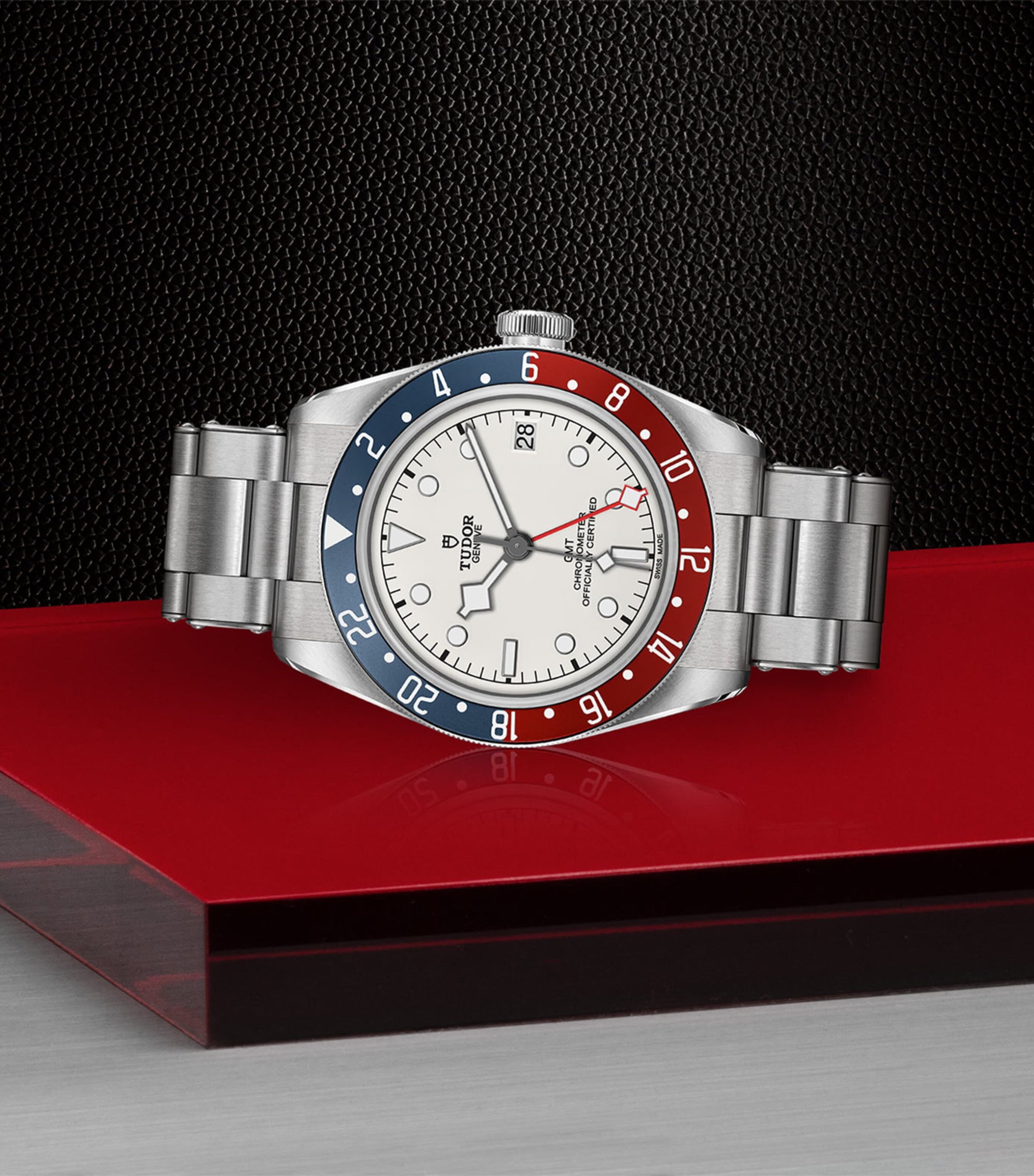 Stainless Steel Black Bay Automatic Watch 41mm WHITE Image 4