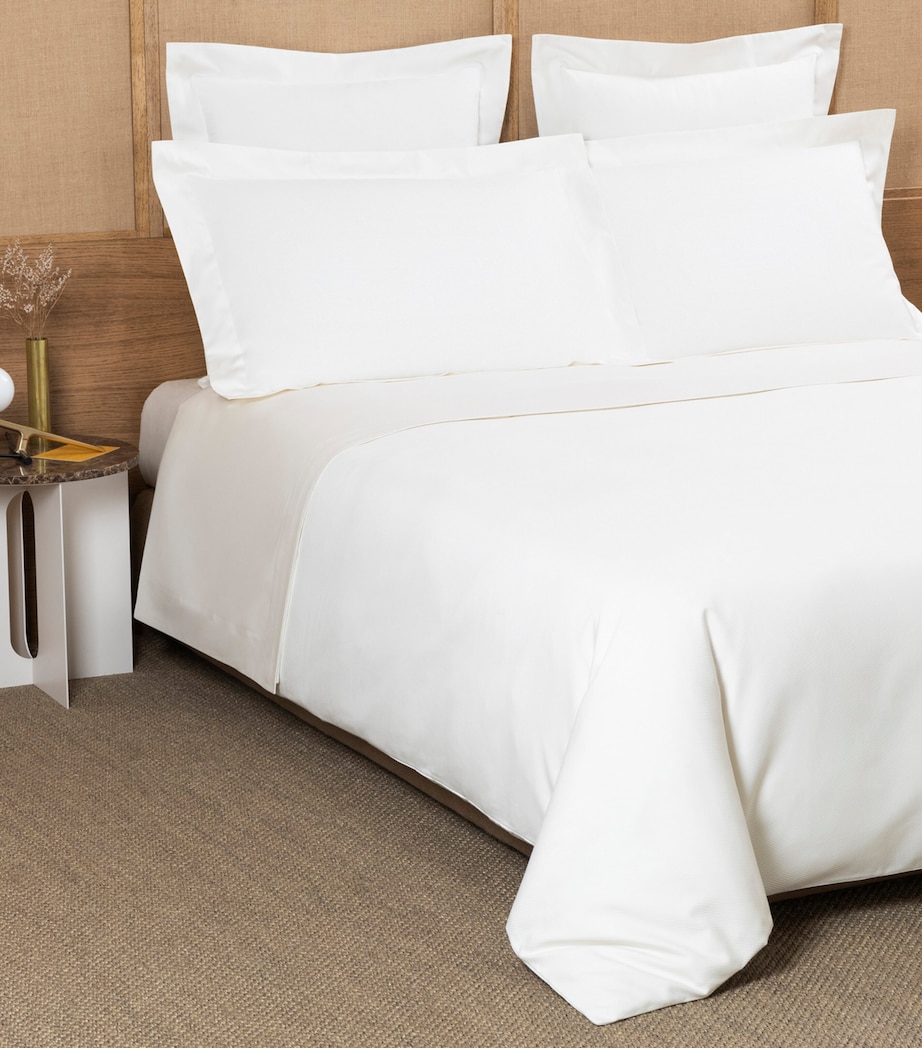 Leisure Sateen Square Cushion Cover (65cm x 65cm) 2136 - MILK Image 3