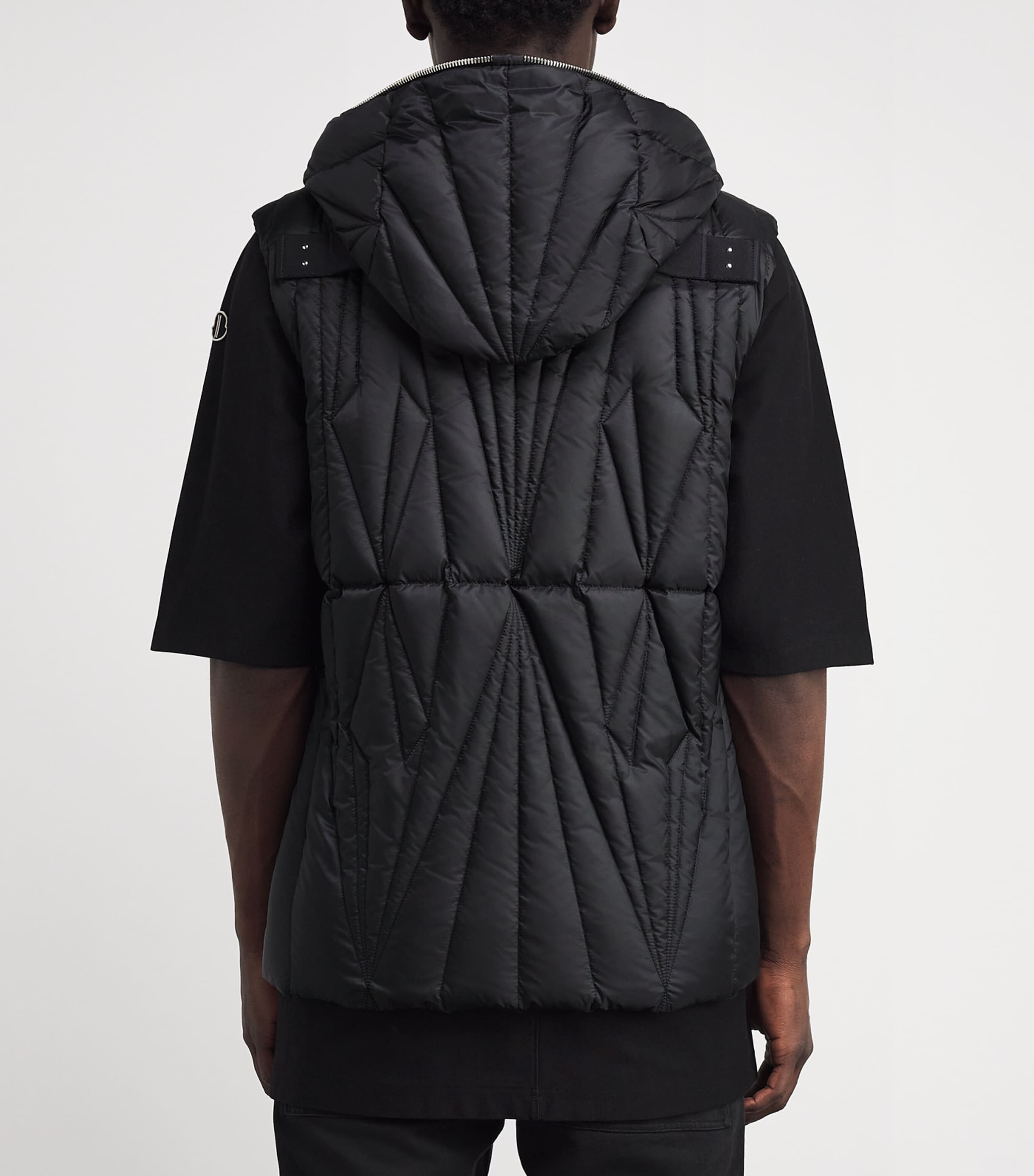 x Moncler Down Geocamo Gilet 999 - BLACK Image 4