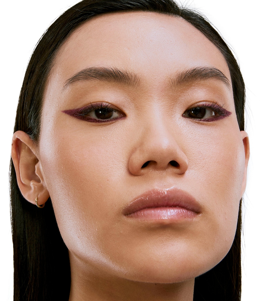 Lines Liberated Eyeliner 4 Image 3