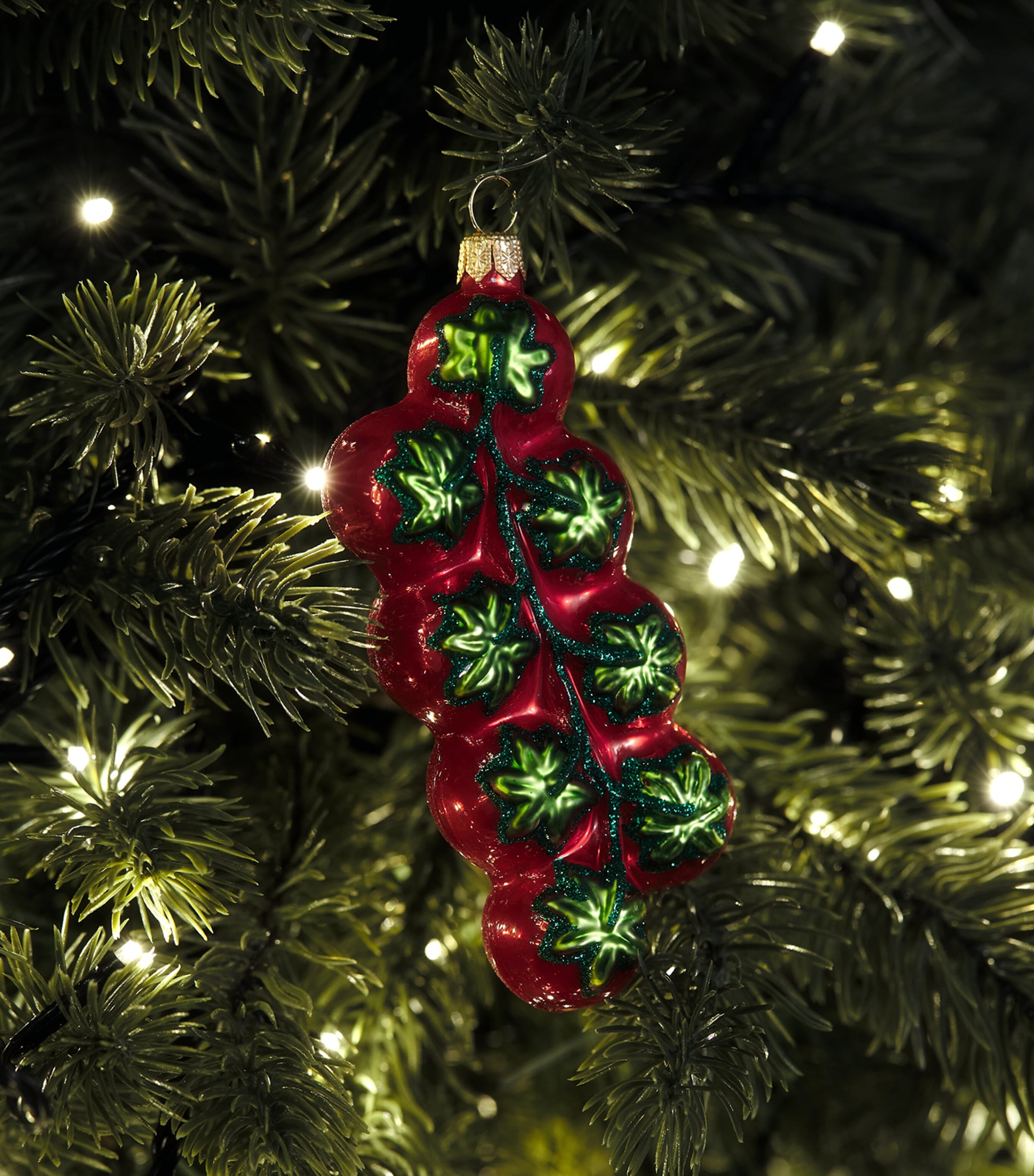 Harrods Tomato Tree Decoration Image 3