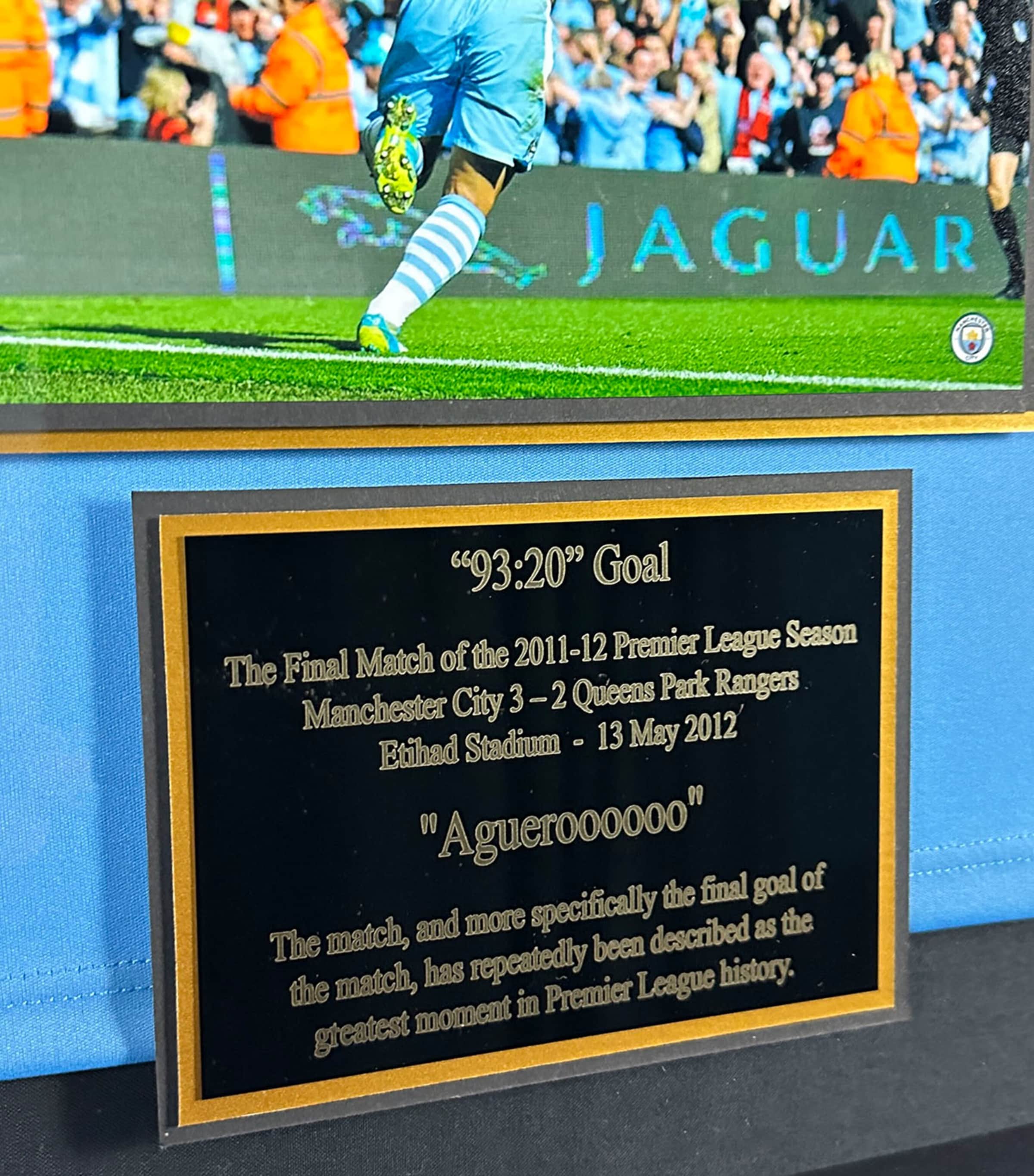 Leipzig Galleries Sergio Agüero Signed 2011-12 Manchester City 93:20 Goal Jersey Display Image 2