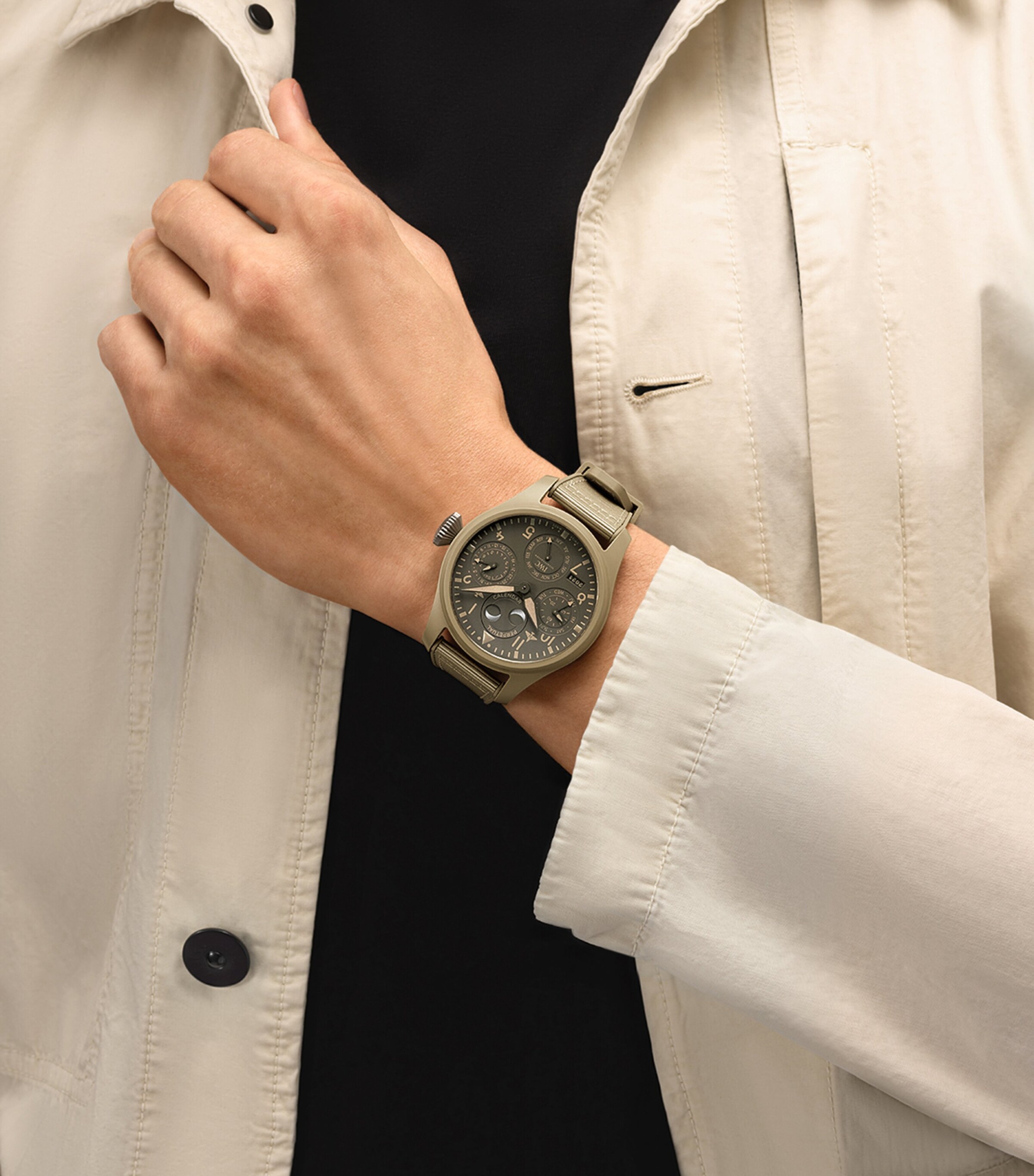 Ceramic Top Gun Big Pilot's Watch 46mm BROWN Image 4