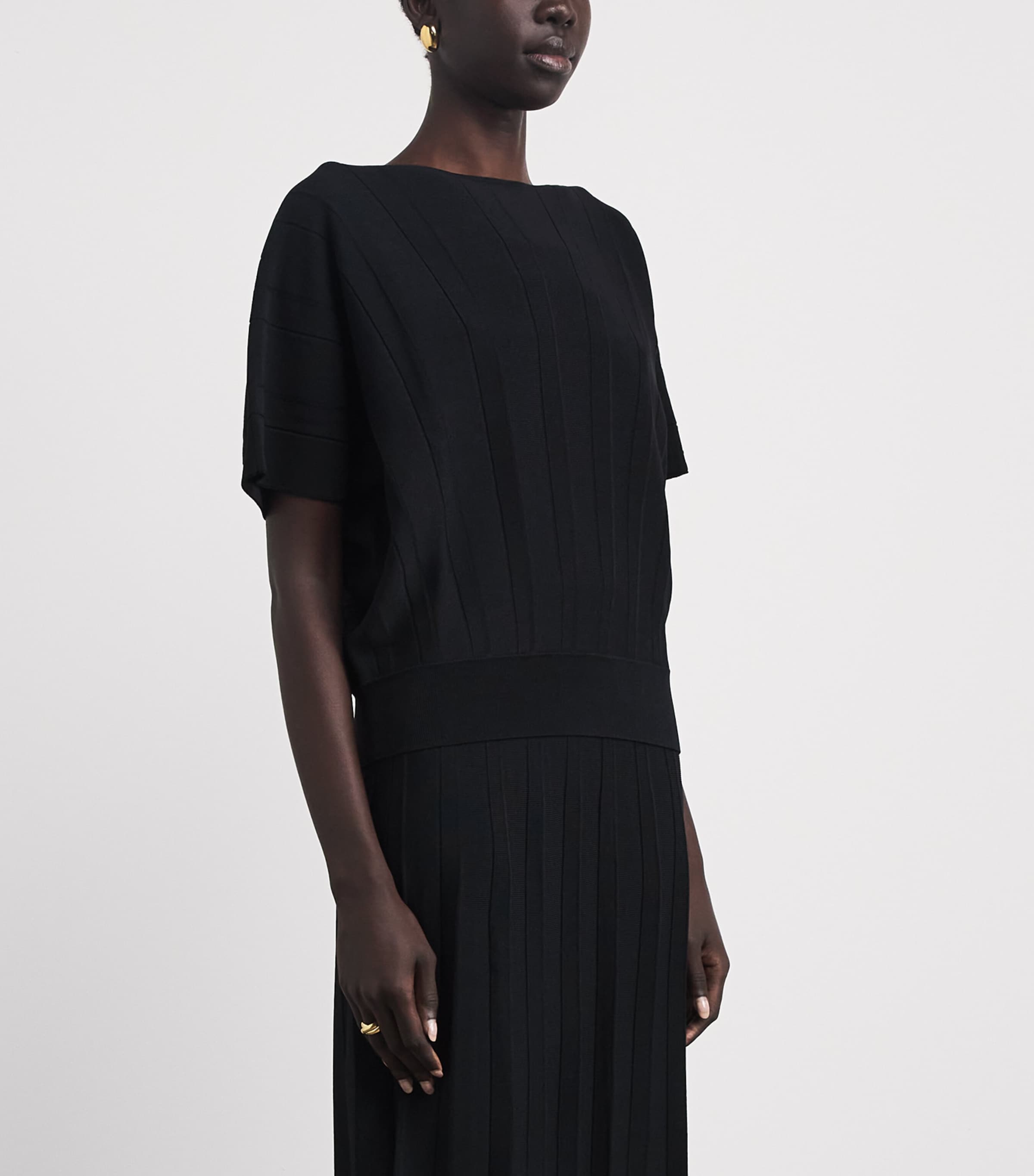 Falke Womens Plissé Boat-Neck Top Black Image 4