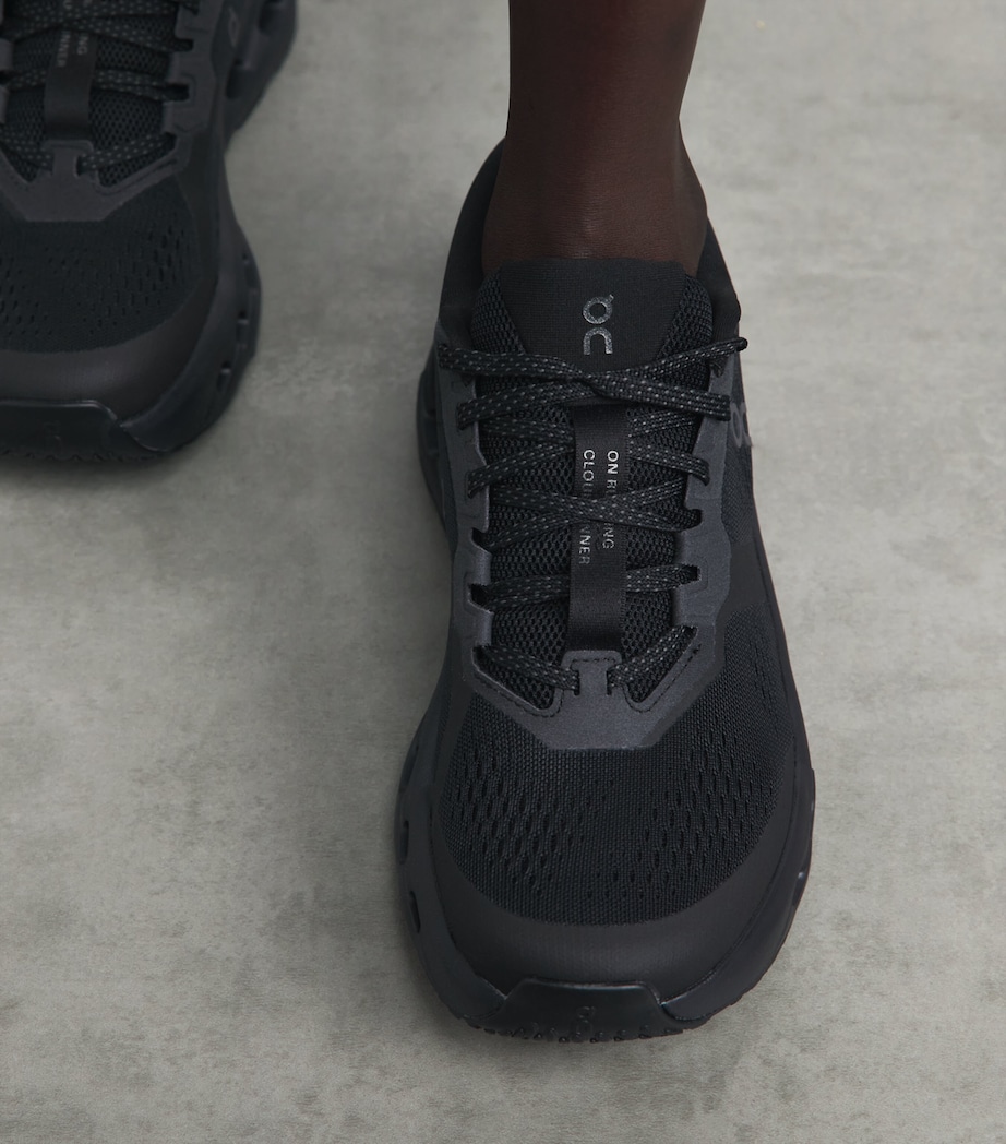 On Cloudrunner 3 Trainers Black / Black Image 4