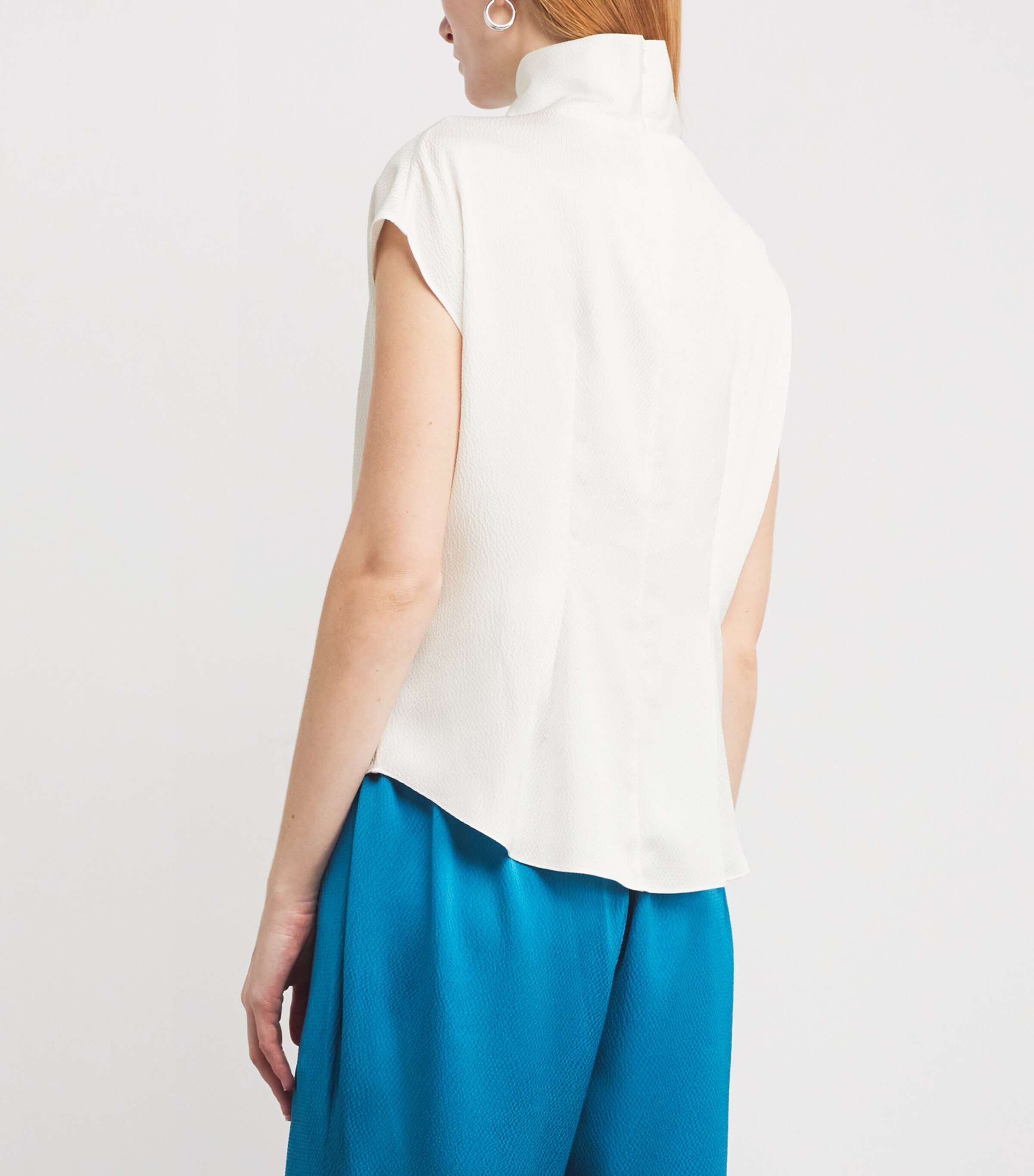 Sleeveless Tulip Blouse IVORY Image 4