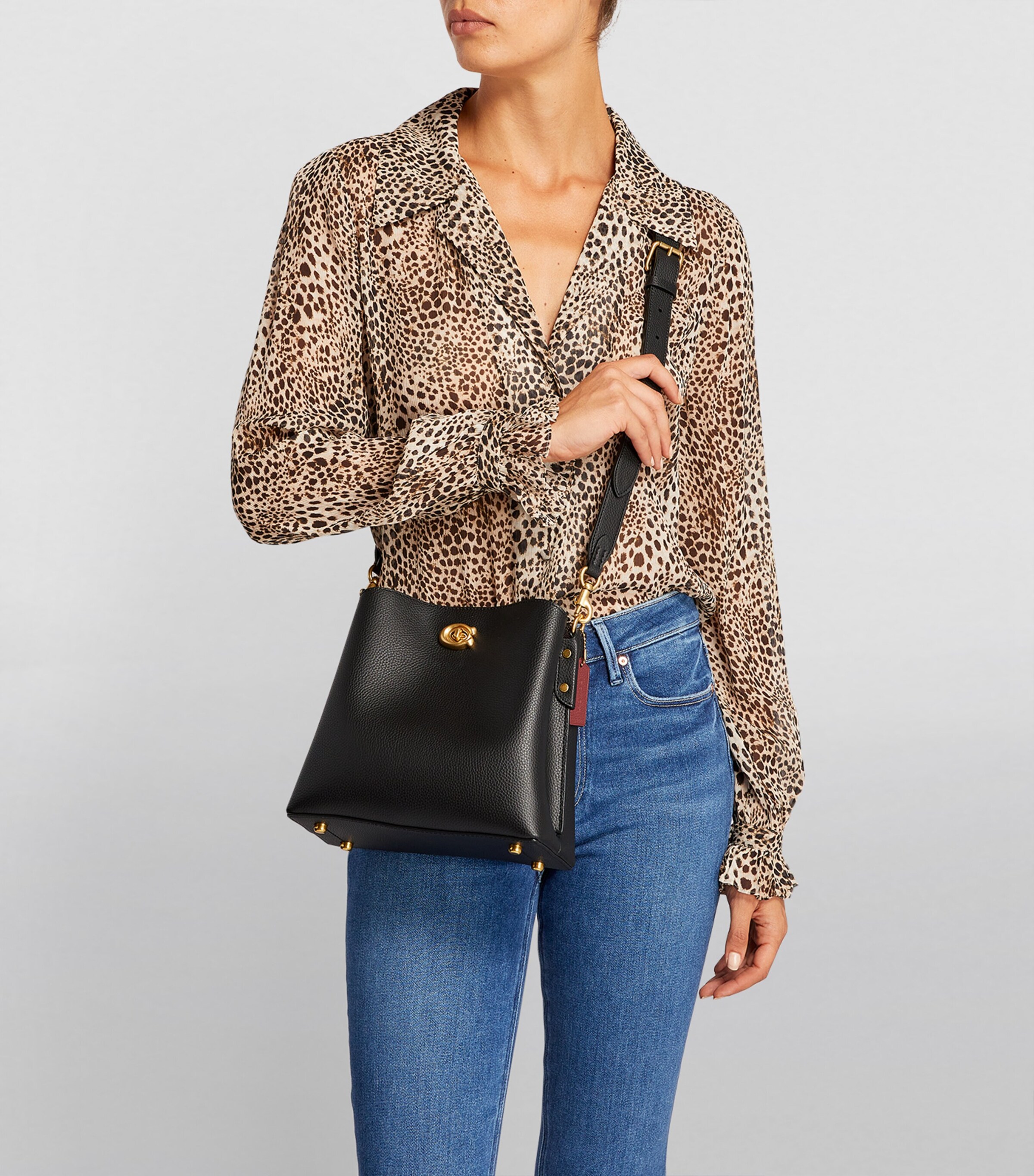 Coach Leather Willow Bucket Bag Black Image 5