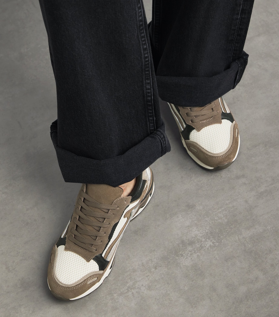 Flame Sneakers BROWN Image 2