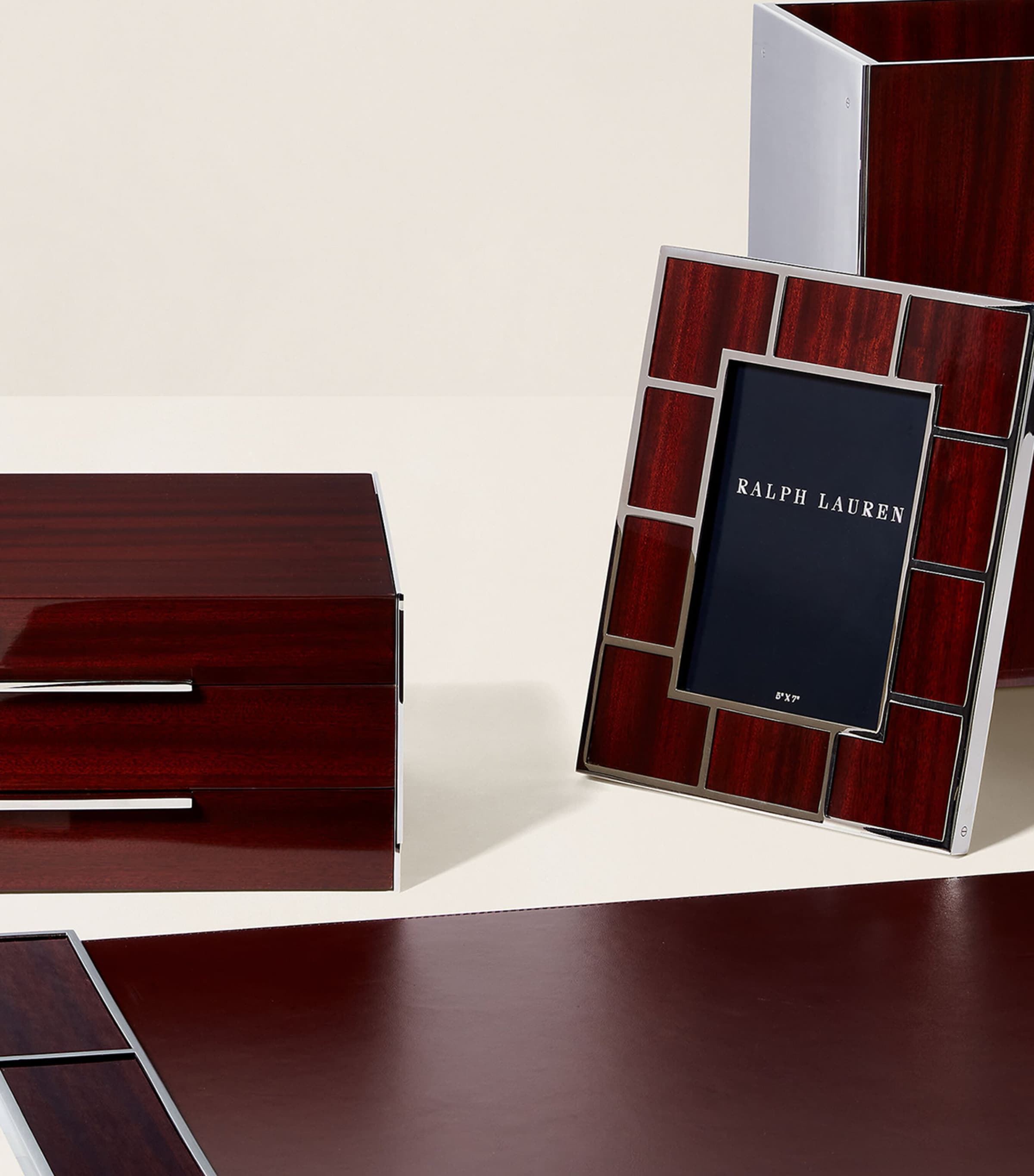 Wood Veneer Hilding Writer's Box BROWN Image 6