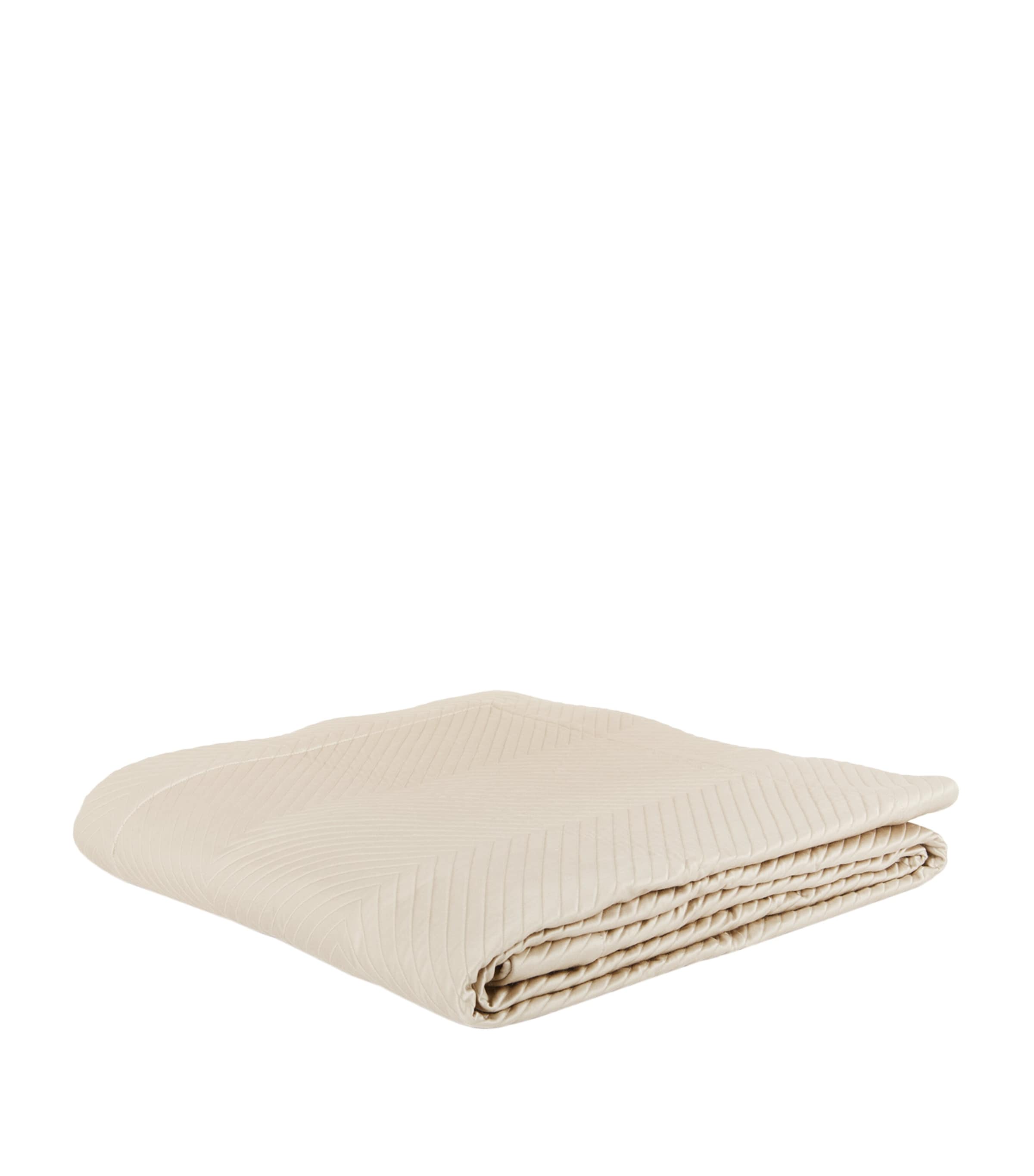 Frette Herringbone Bedspread In Beige