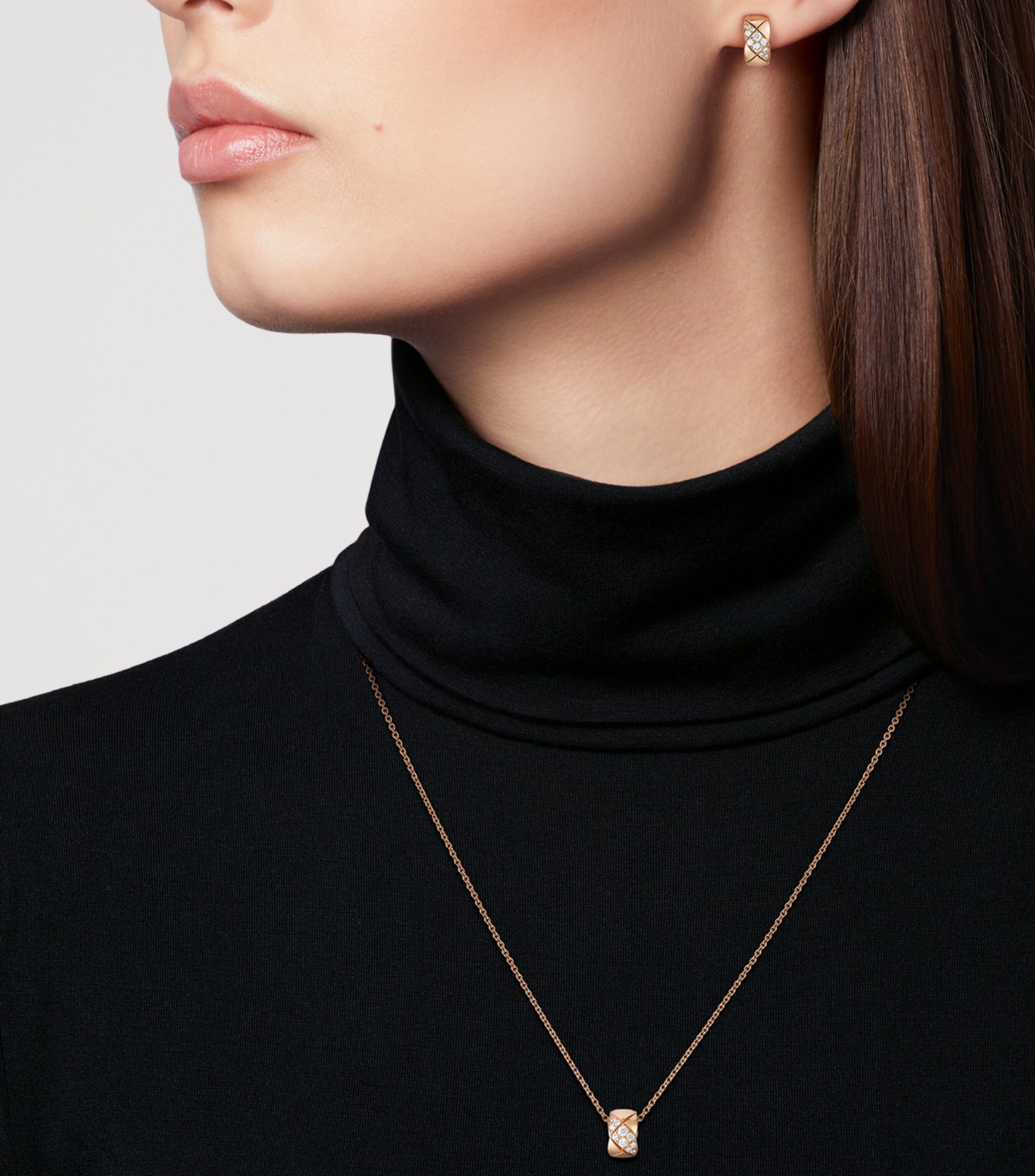 Beige Gold and Diamond Coco Crush Necklace BEIGE GOLD Image 2