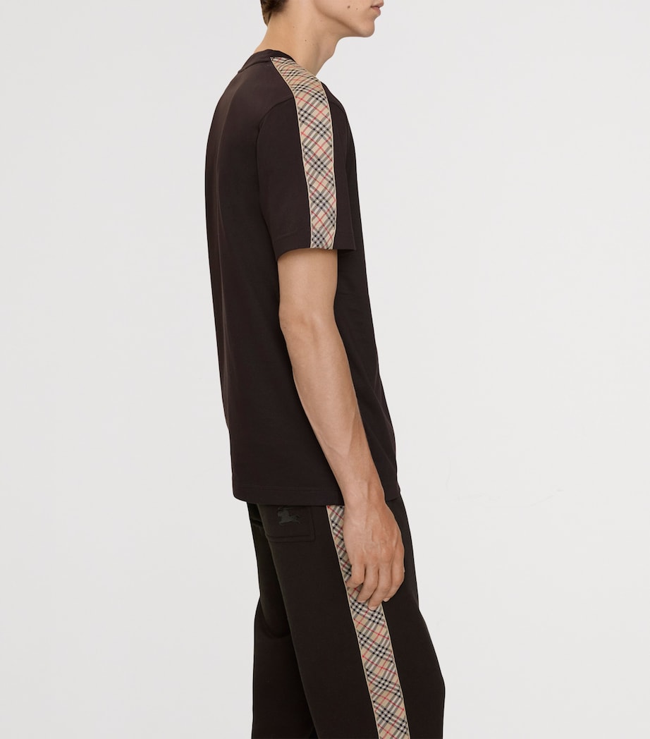 Check-Trim T-Shirt CLOVE BROWN Image 3