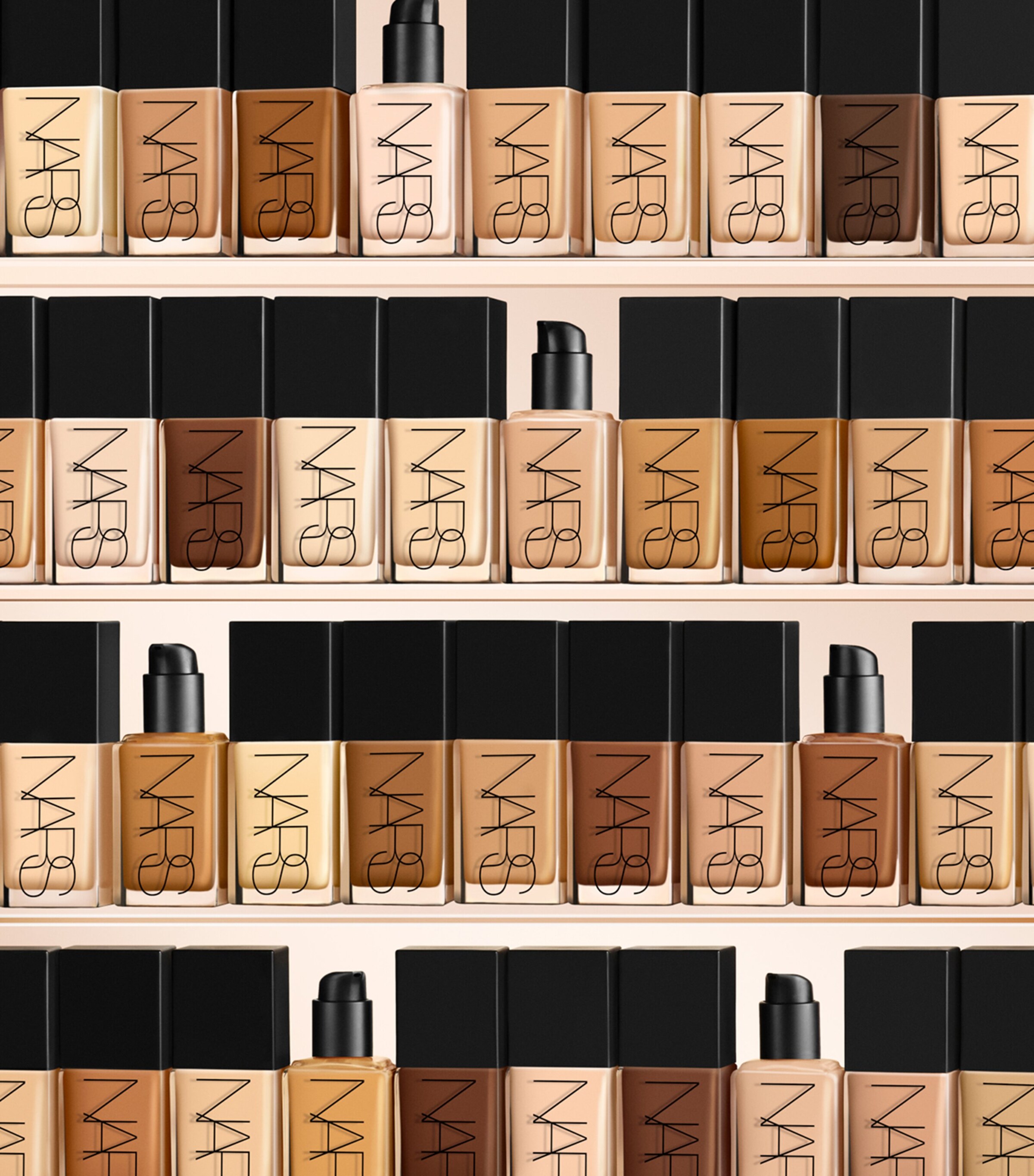 Light Reflecting Foundation YULONG Image 6