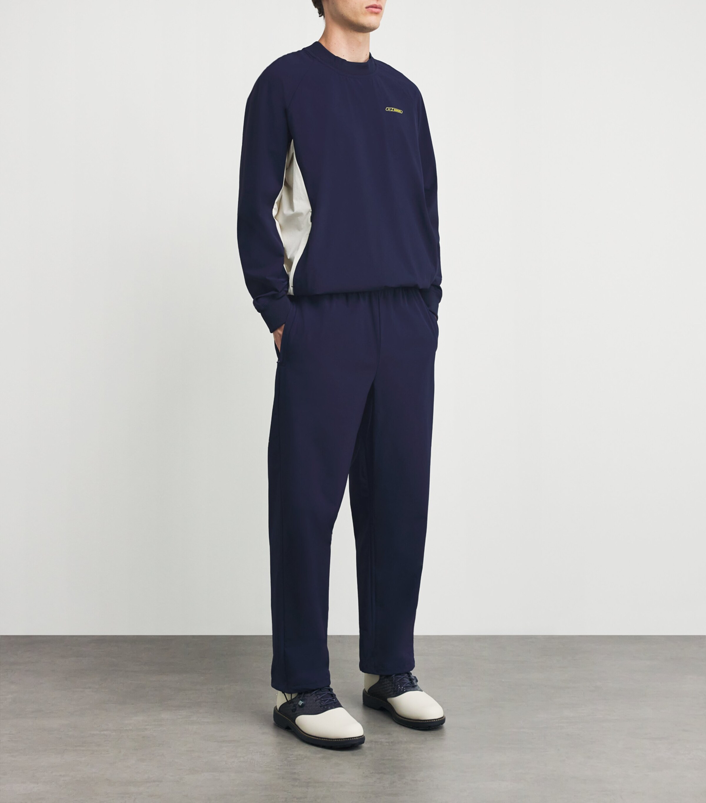 x Reebok Technical Trousers NAVY Image 2