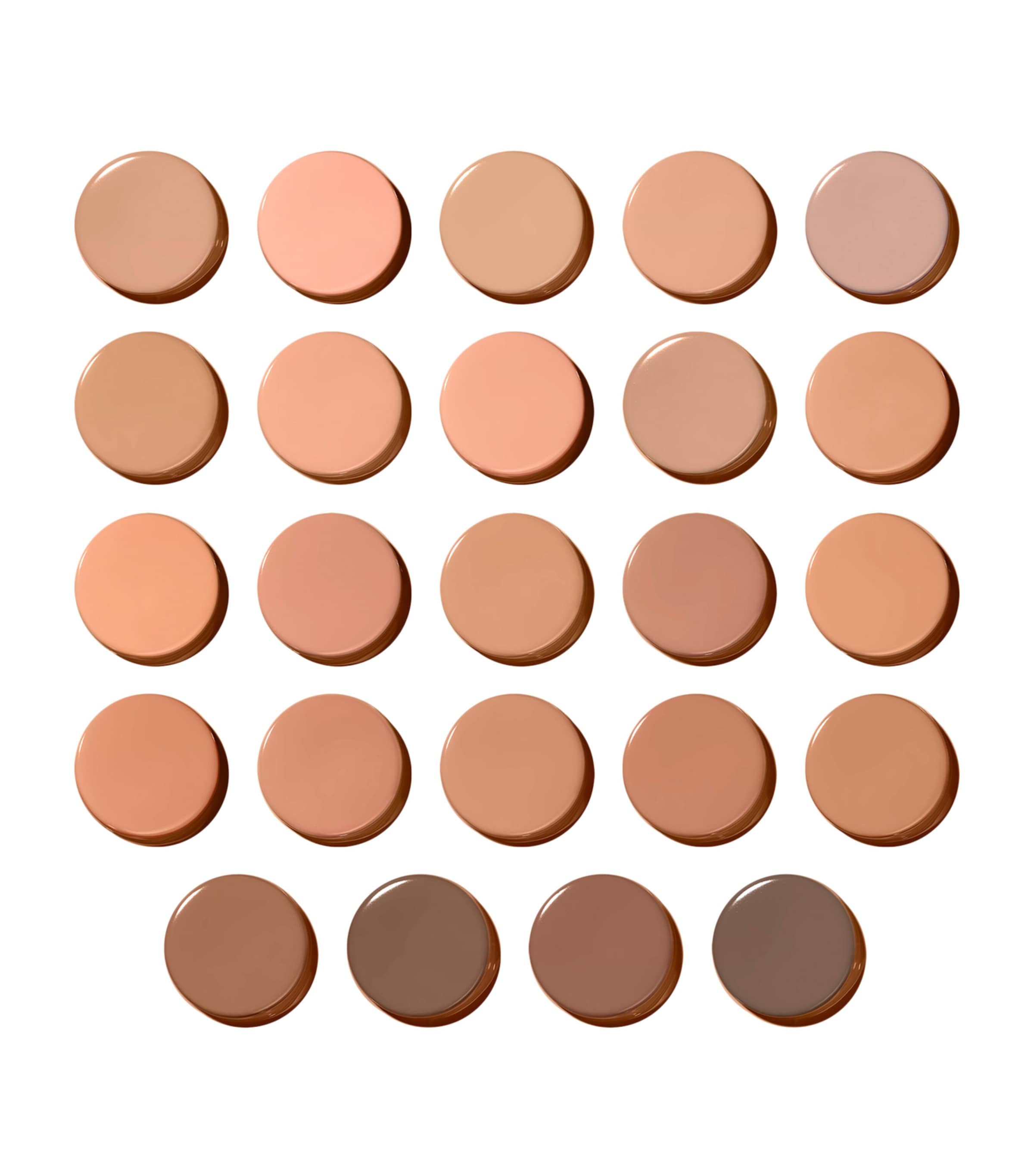 Skin Caviar Concealer Foundation SPF 15 SATIN NUDE Image 4