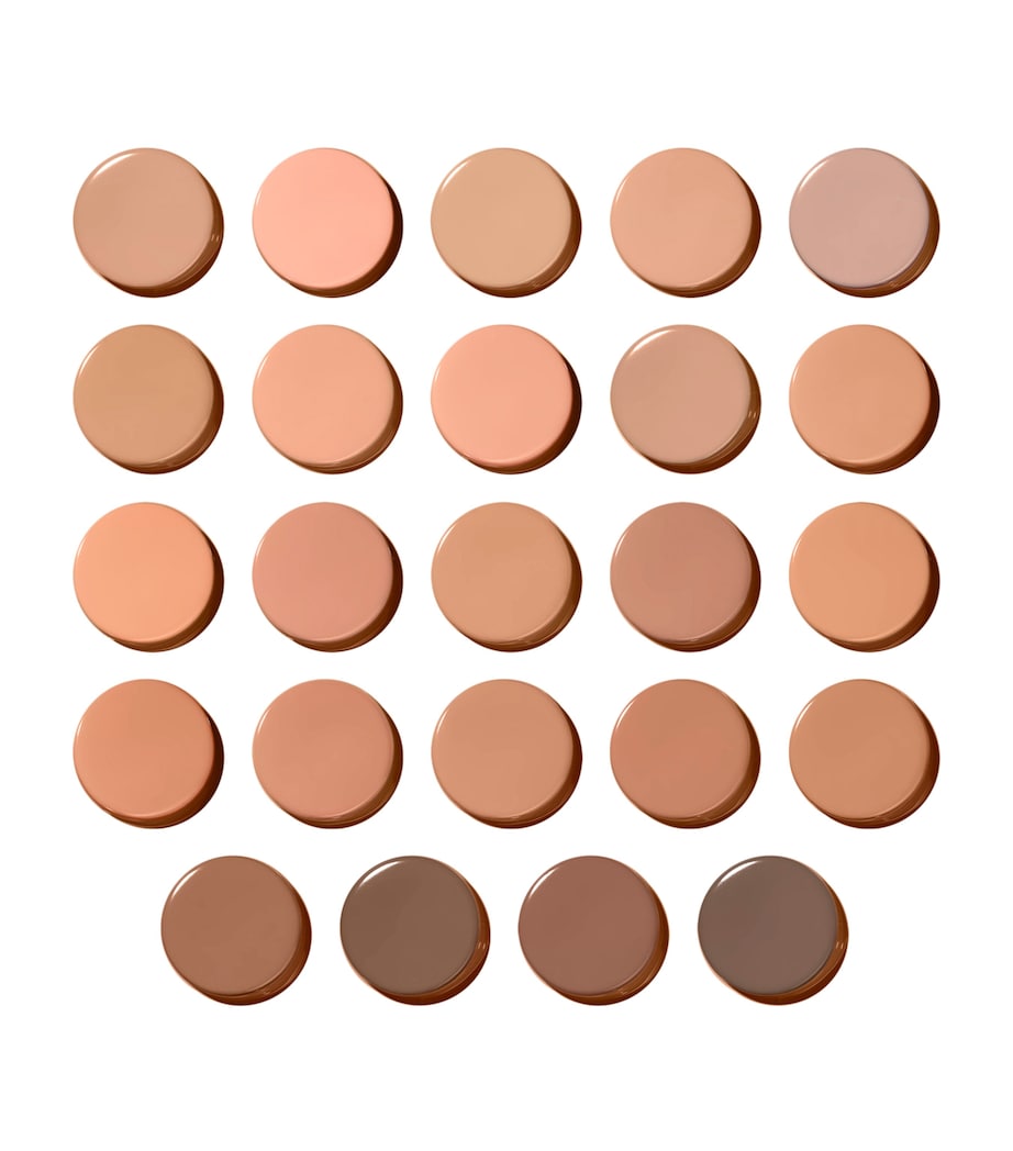 Skin Caviar Concealer Foundation SPF 15 SATIN NUDE Image 4