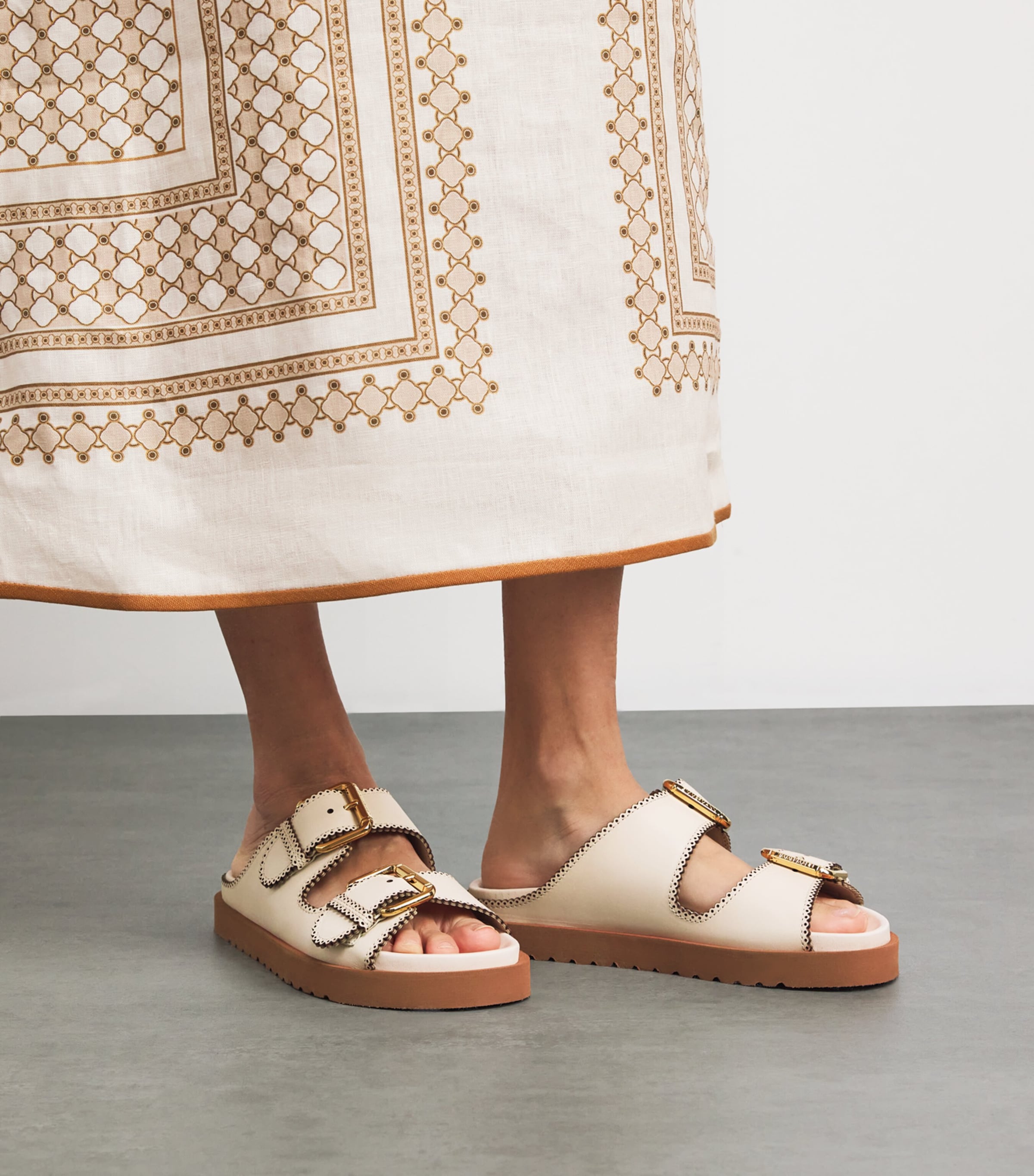 Leather Goldie Buckle Sandals MACA/MACADAMIA Image 2