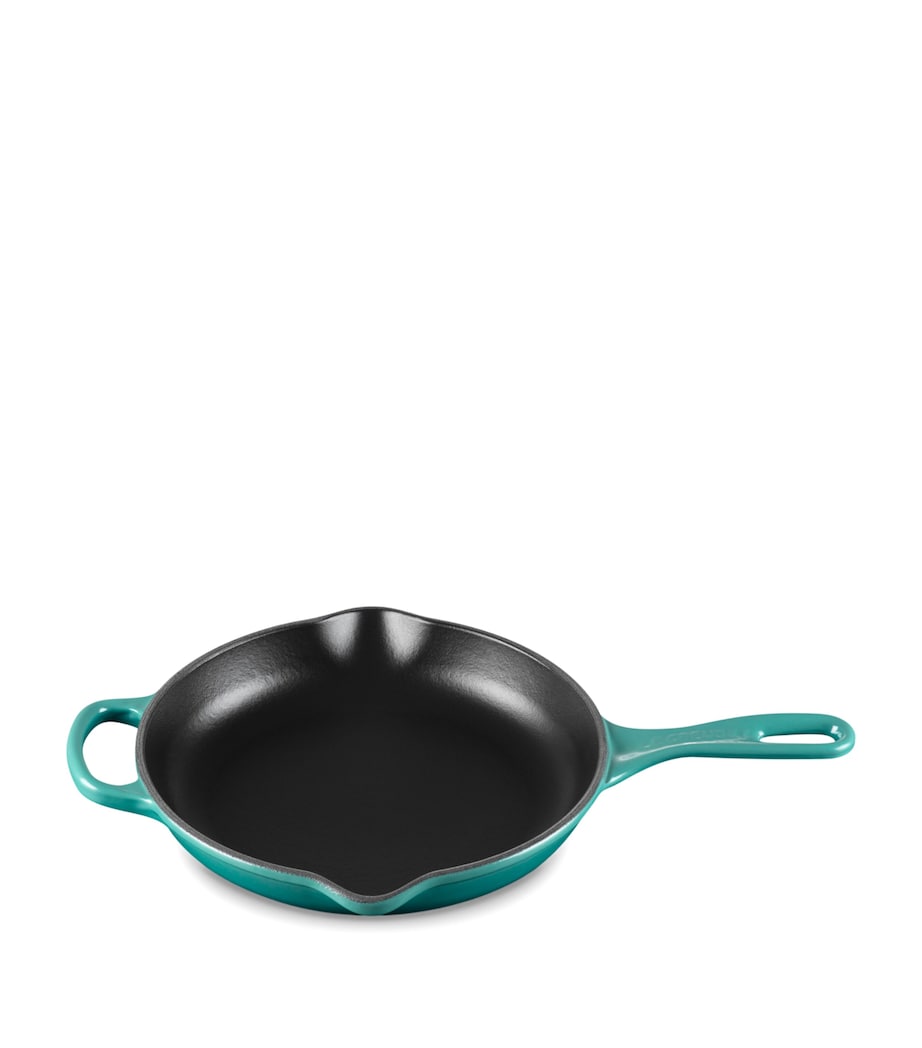 Le Creuset Cast Iron Skillet (23cm) Bleu Riviera Image 3