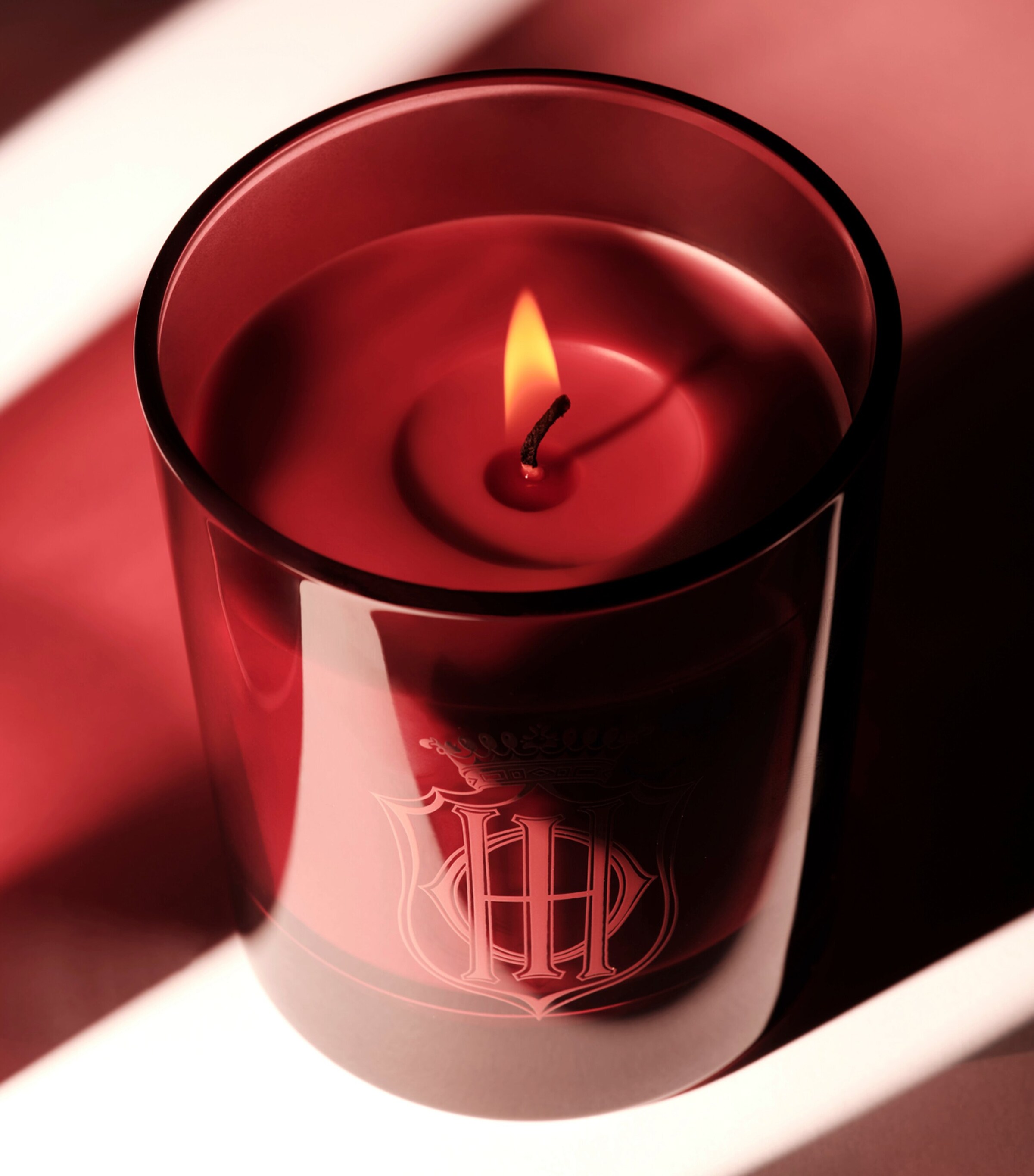 Sisley Rose Scented Candle (220g) Image 2