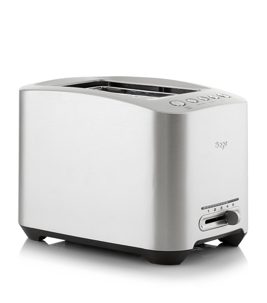 2-Slice Toaster SILVER Image 1