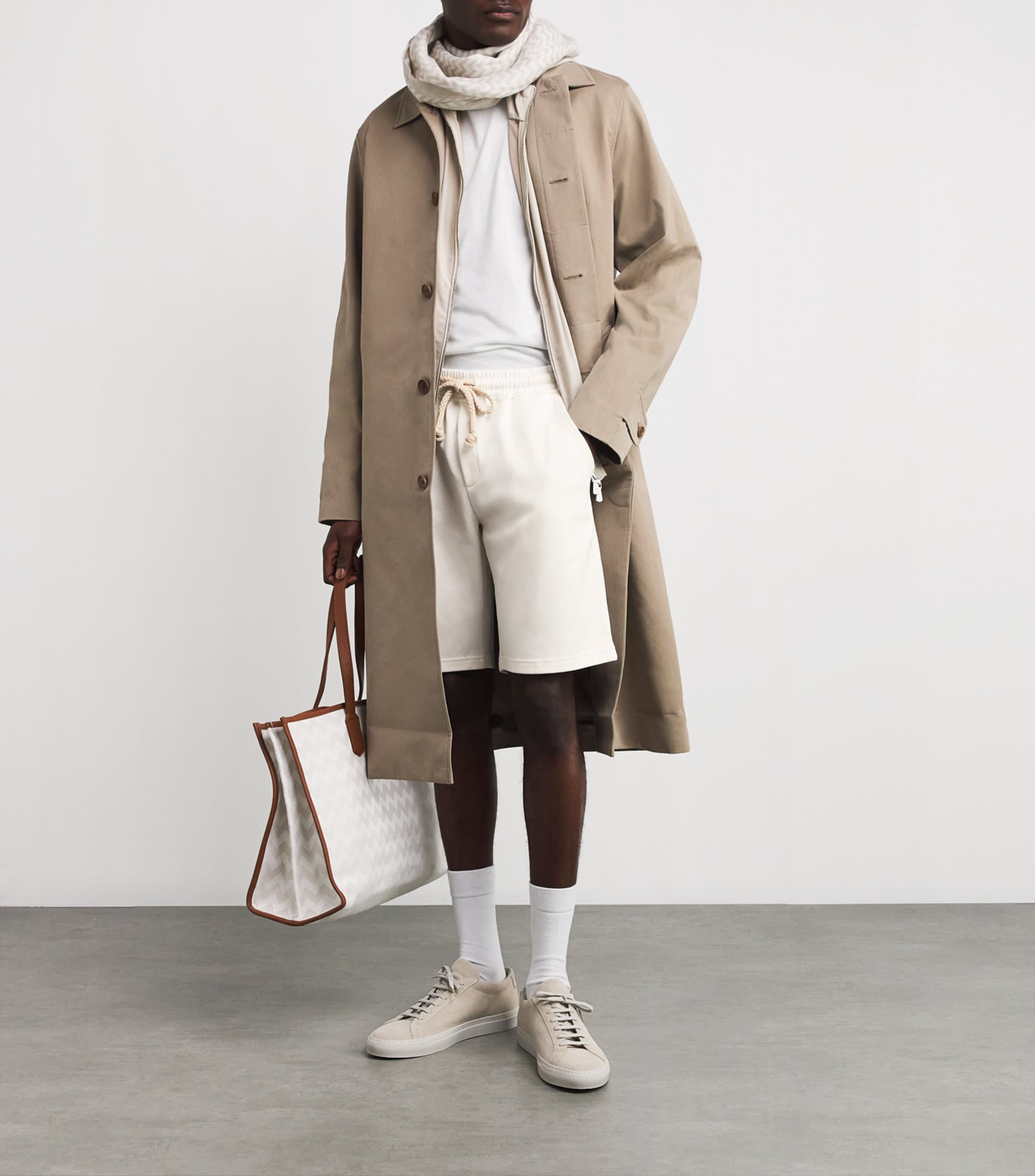 Eleventy Mens Cotton-Blend Bermuda Shorts Bianco Image 2